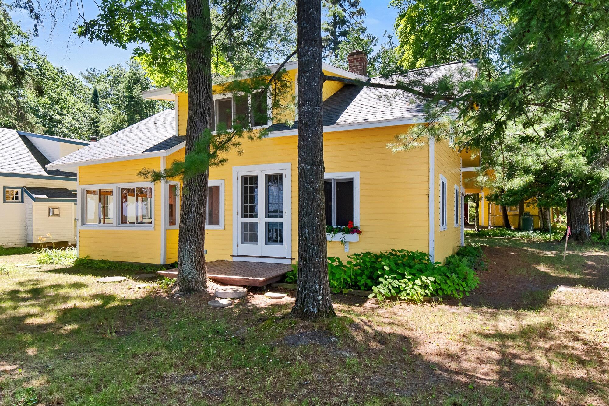 279 S Grandview Beach Road