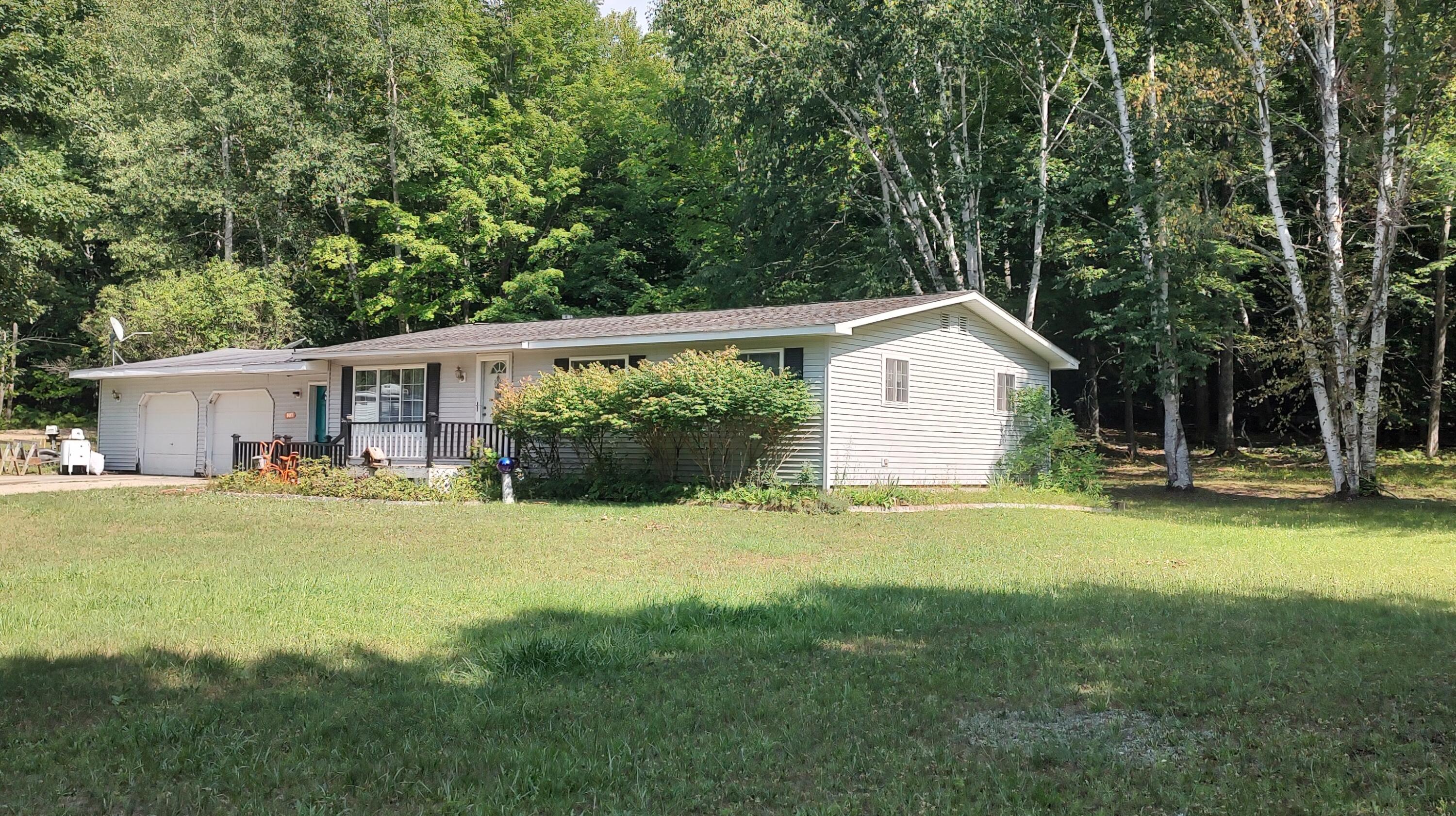 9815 W Munro Lake Drive