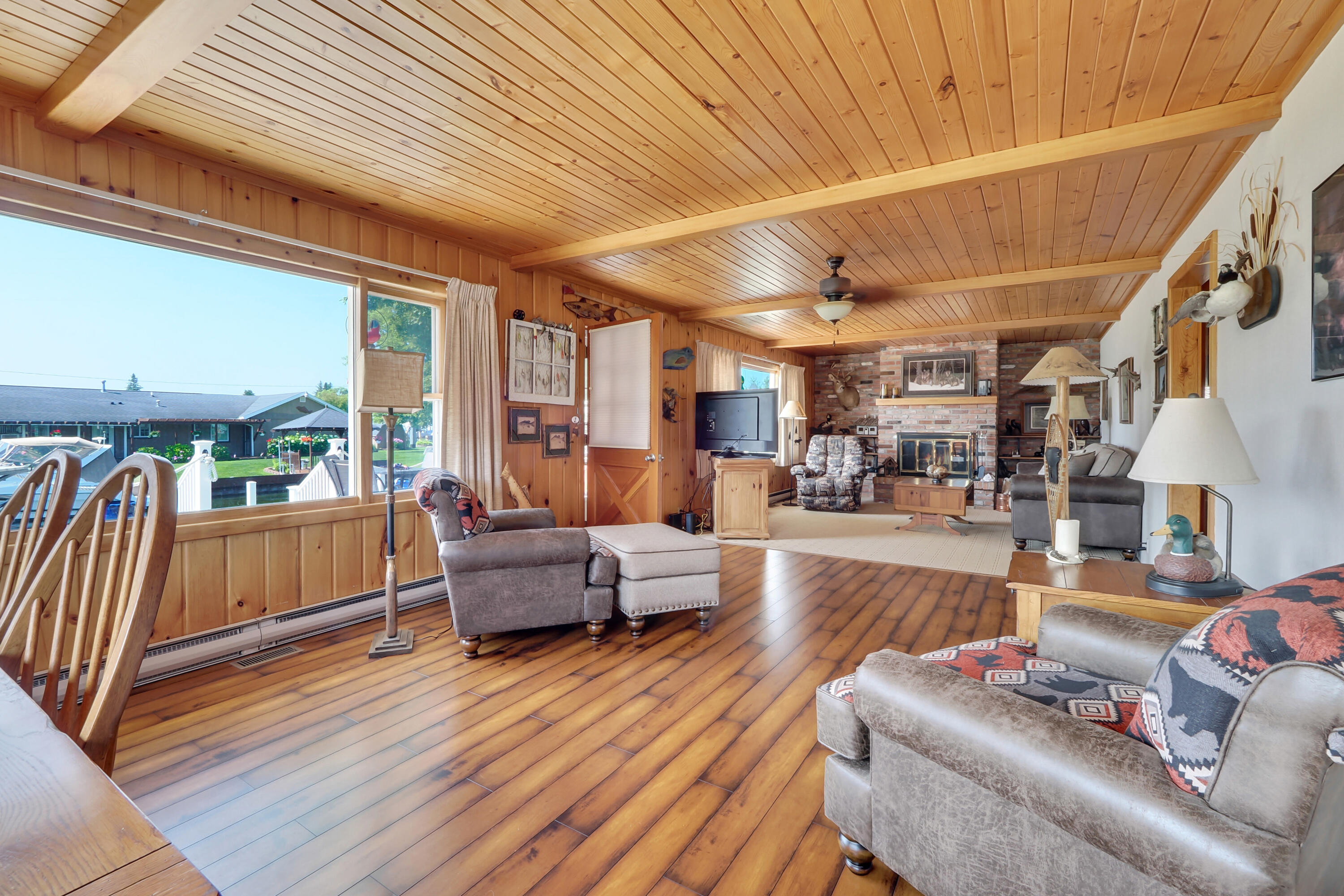 5821 Bellchase Drive