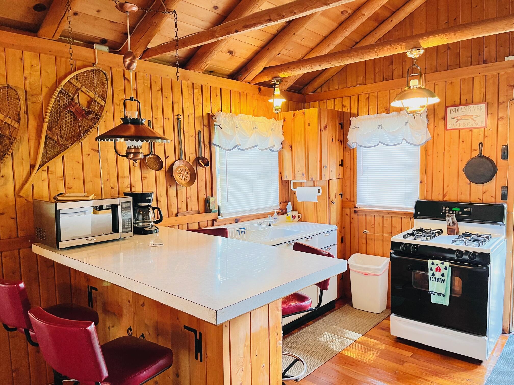 5385 Schultz Road