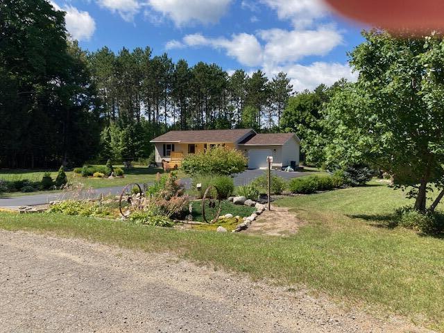 1476 N Mapleleaf Drive