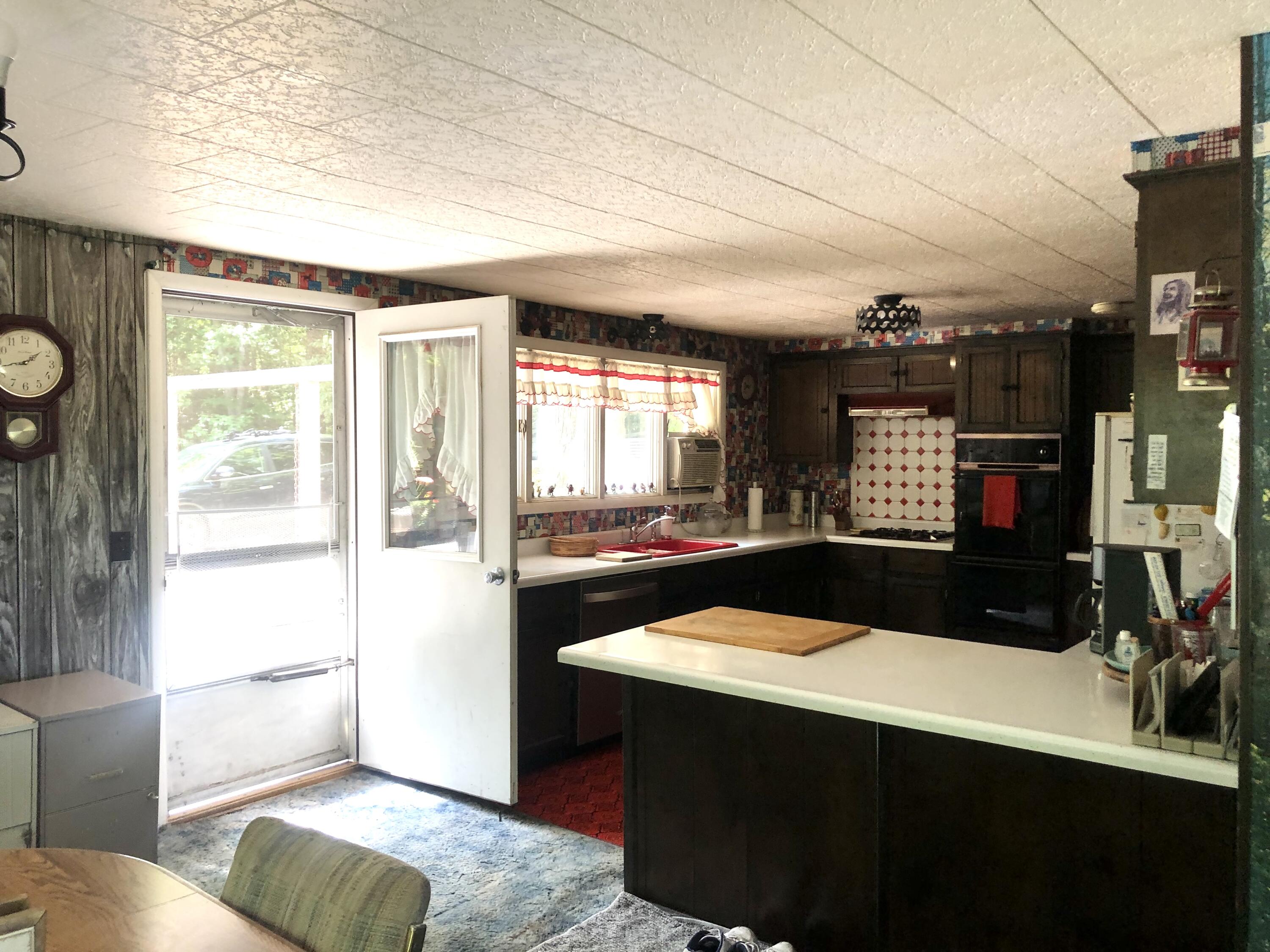 4887 Mullett-Burt Road