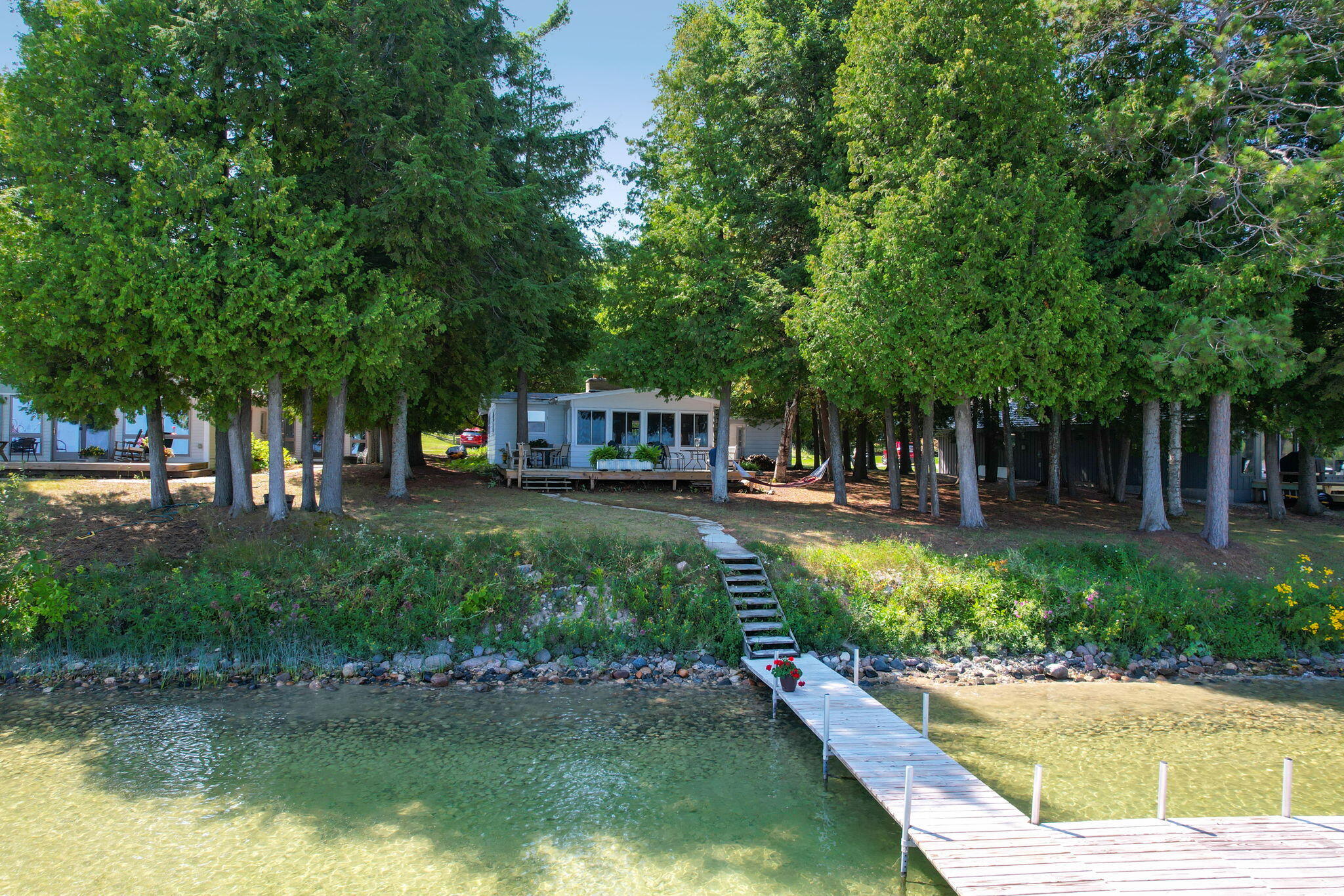 102 N Grandview Beach Drive