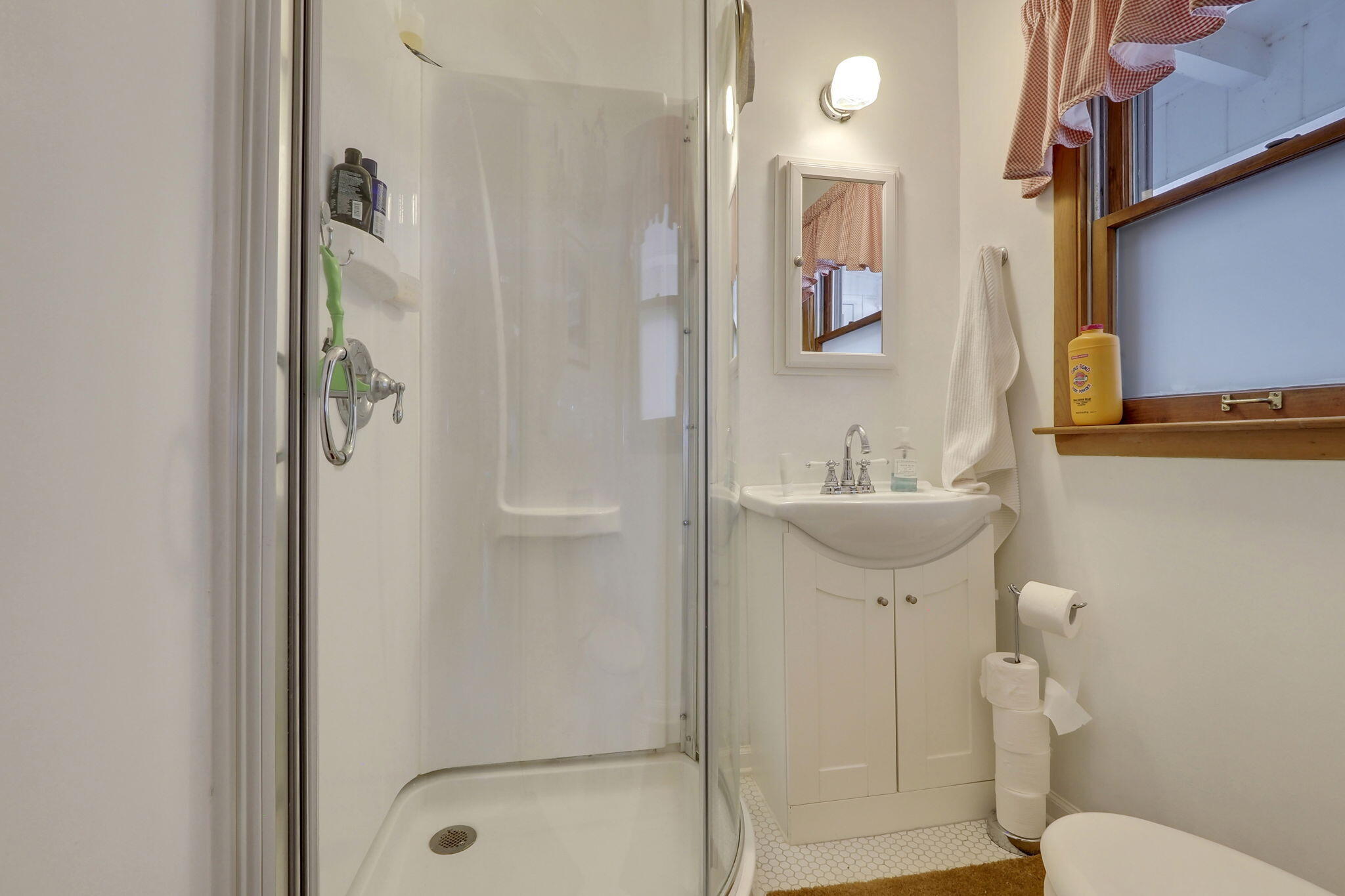 102 N Grandview Beach Drive