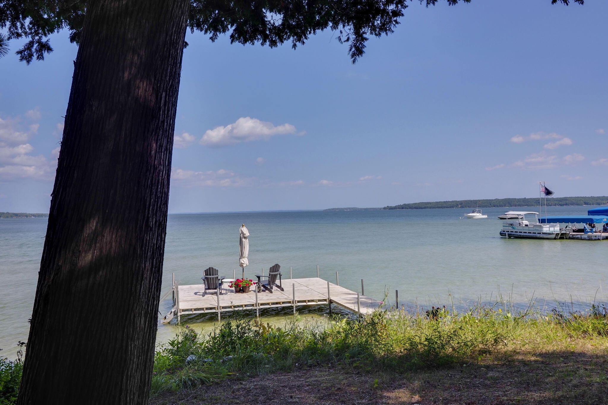 102 N Grandview Beach Drive