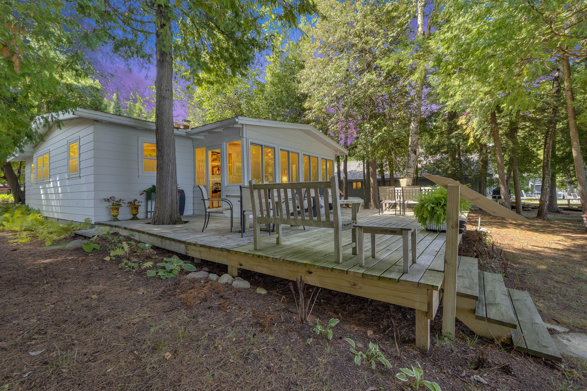 102 N Grandview Beach Drive