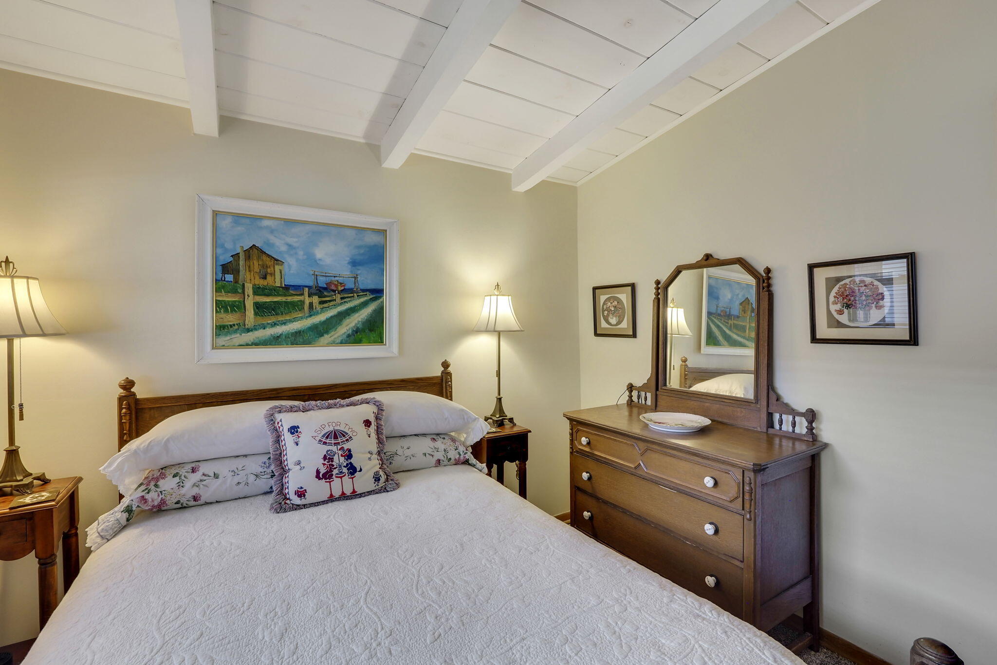 102 N Grandview Beach Drive