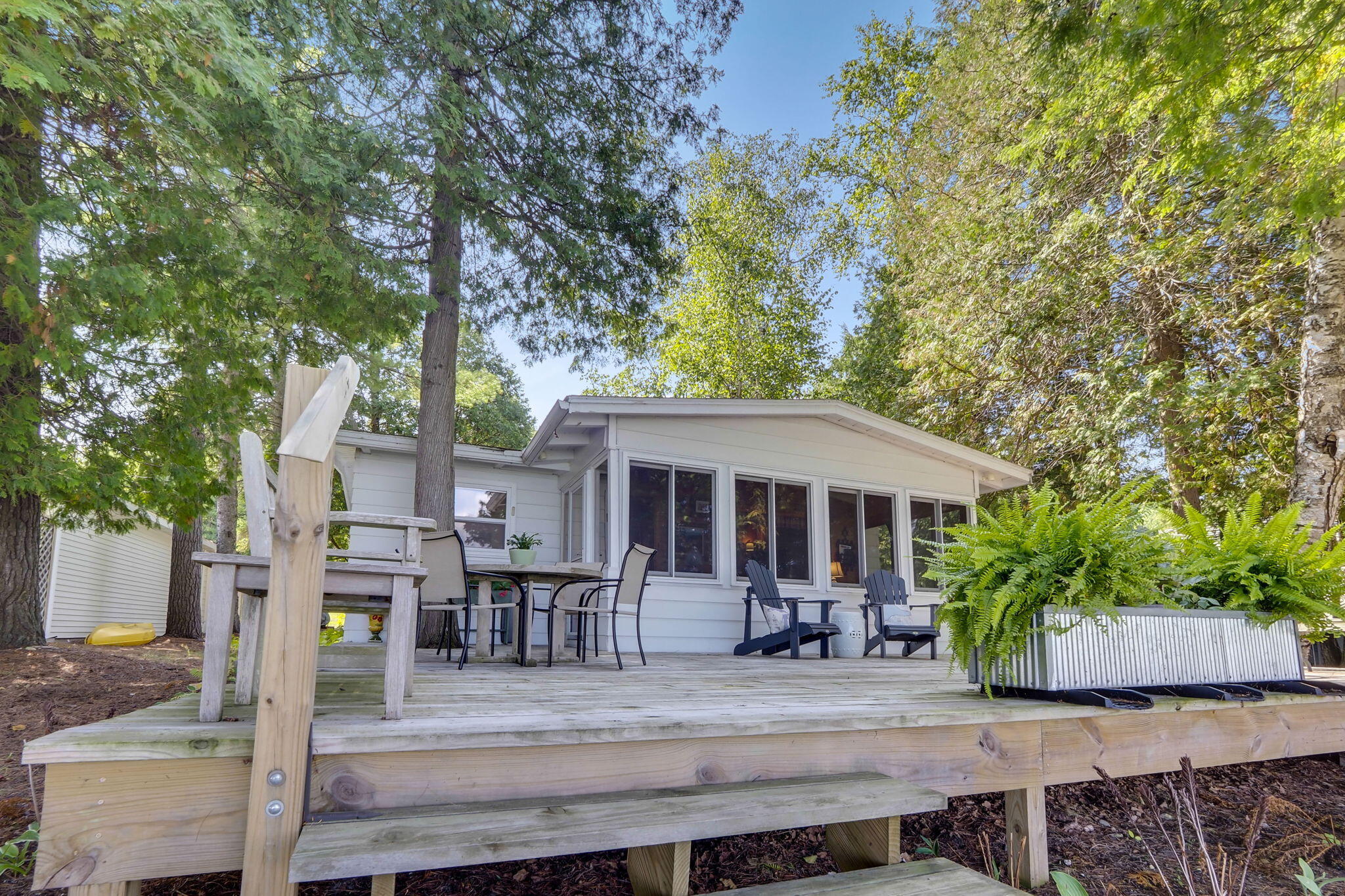 102 N Grandview Beach Drive