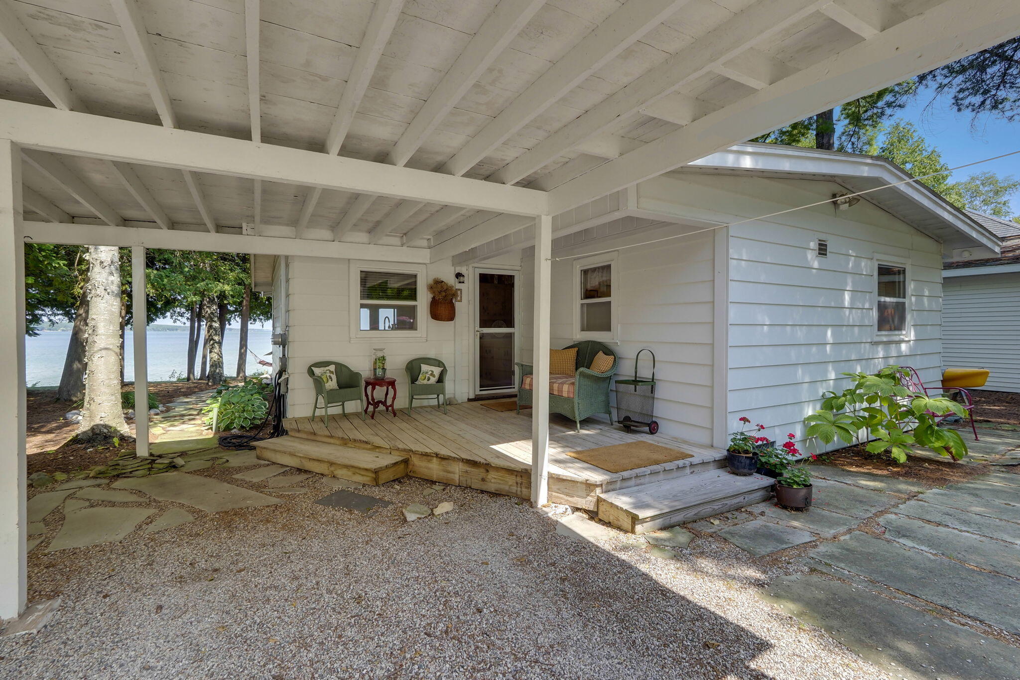 102 N Grandview Beach Drive