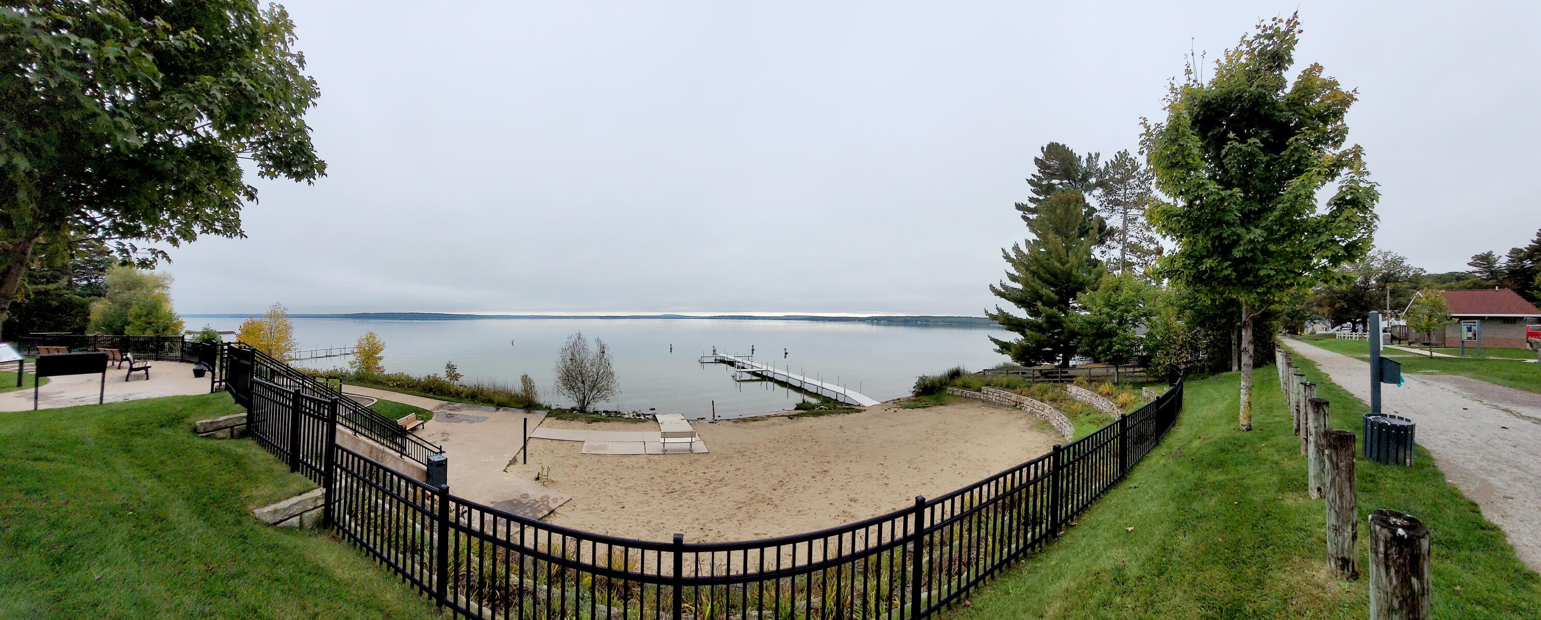 1326 E Grand Boulevard