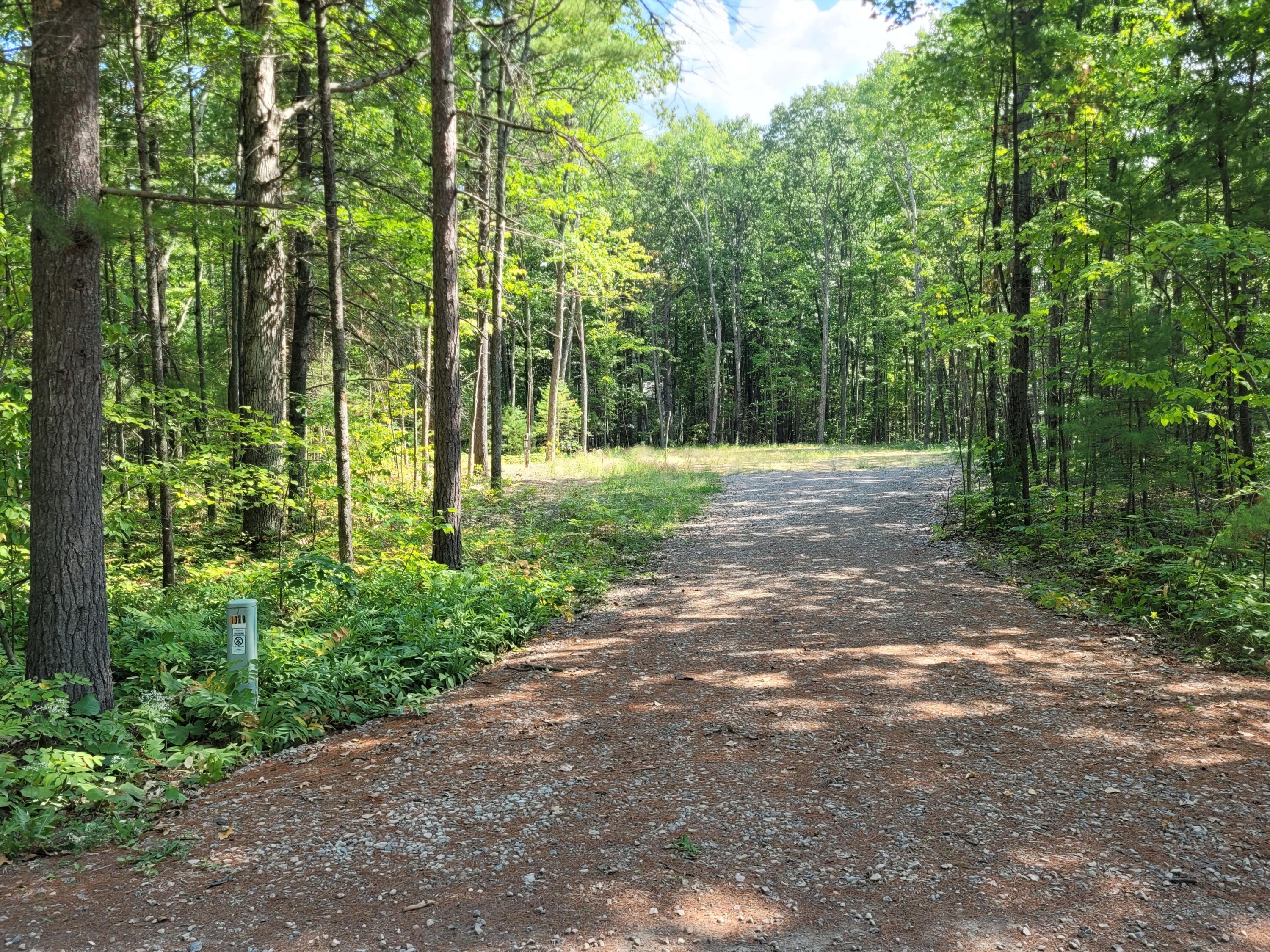 1326 E Grand Boulevard