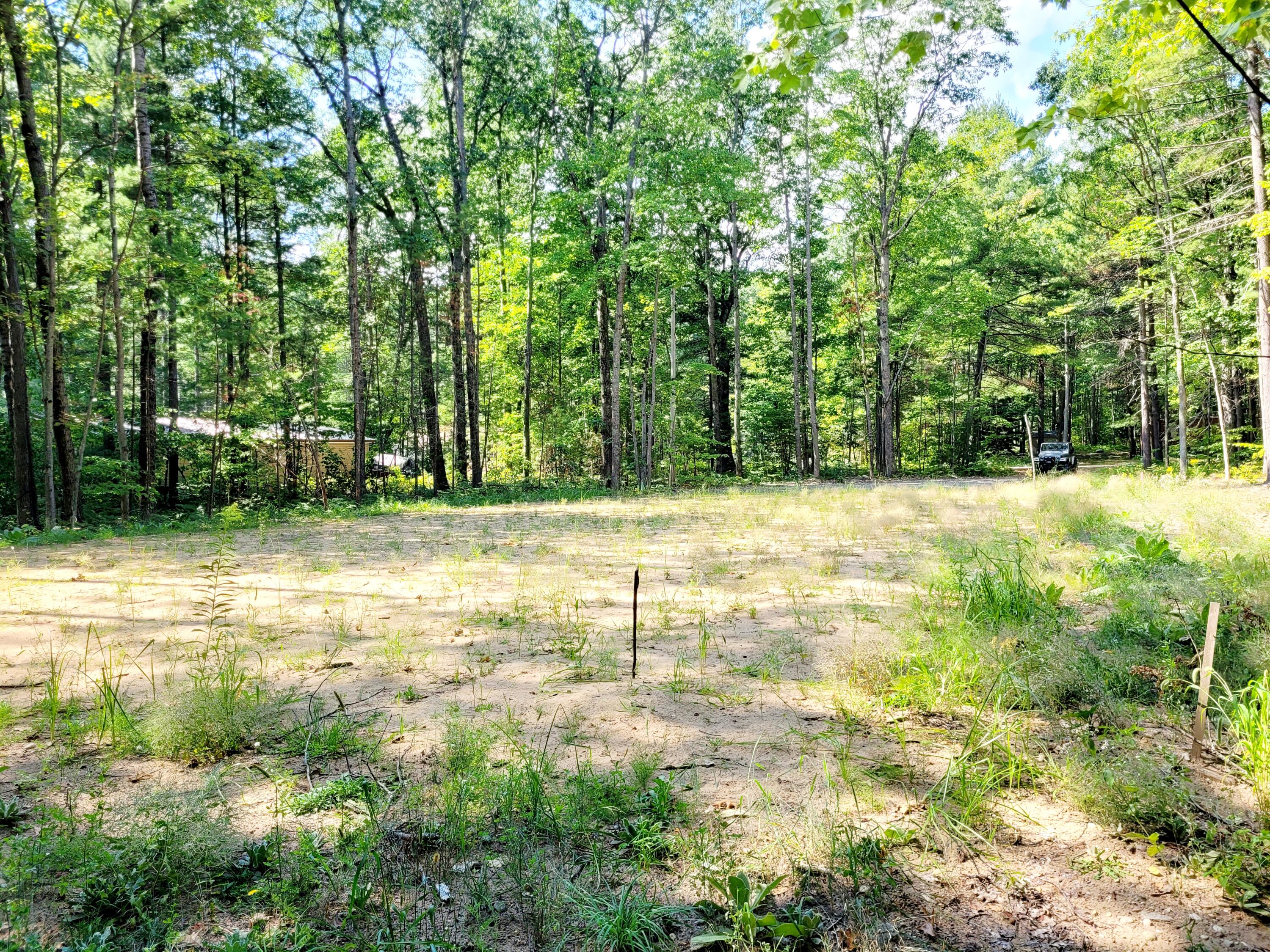 1326 E Grand Boulevard