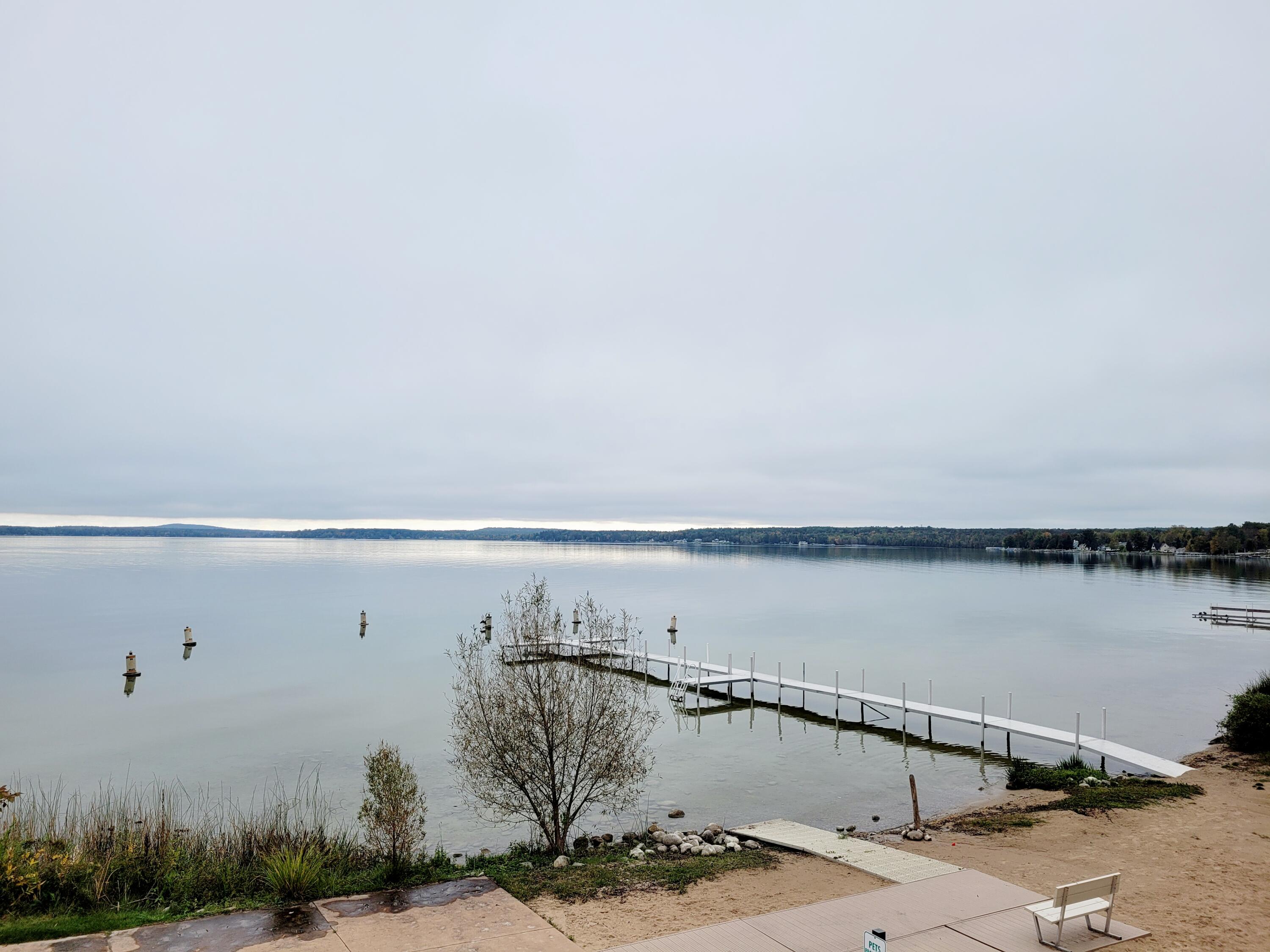 1326 E Grand Boulevard