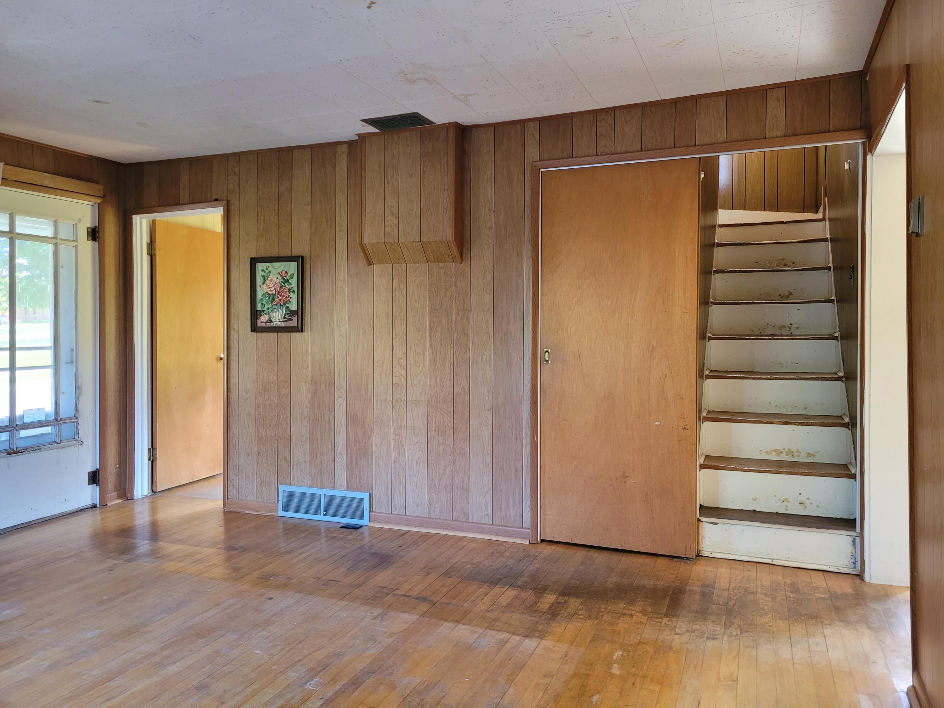 810 Kalamazoo Avenue