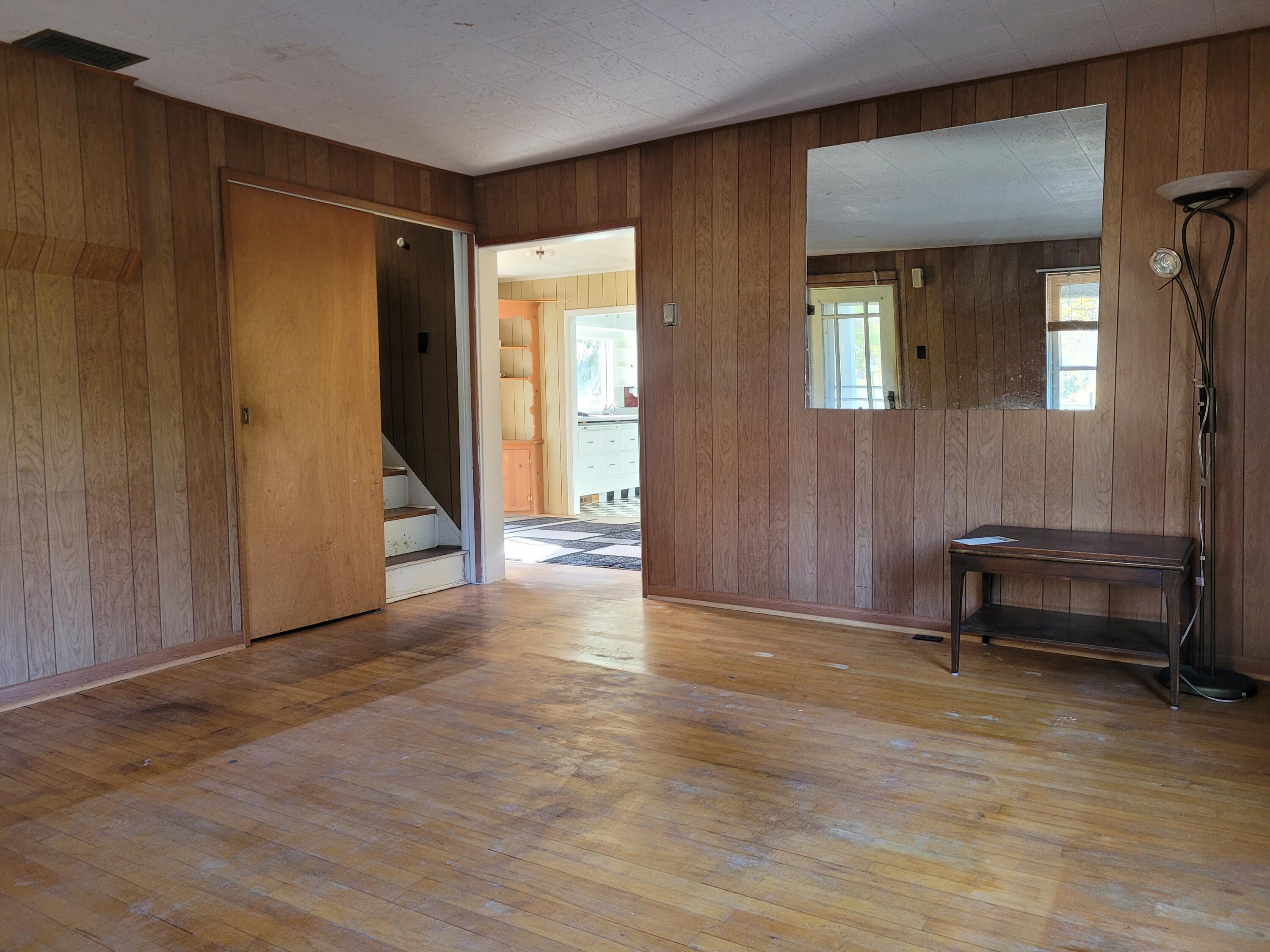 810 Kalamazoo Avenue