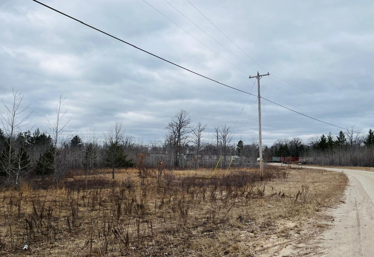 9 &10 Commerce Boulevard