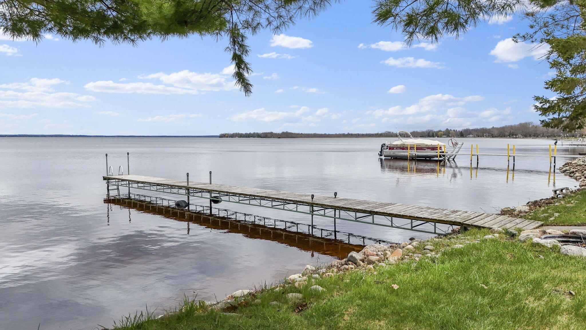 1860 Winifred Street