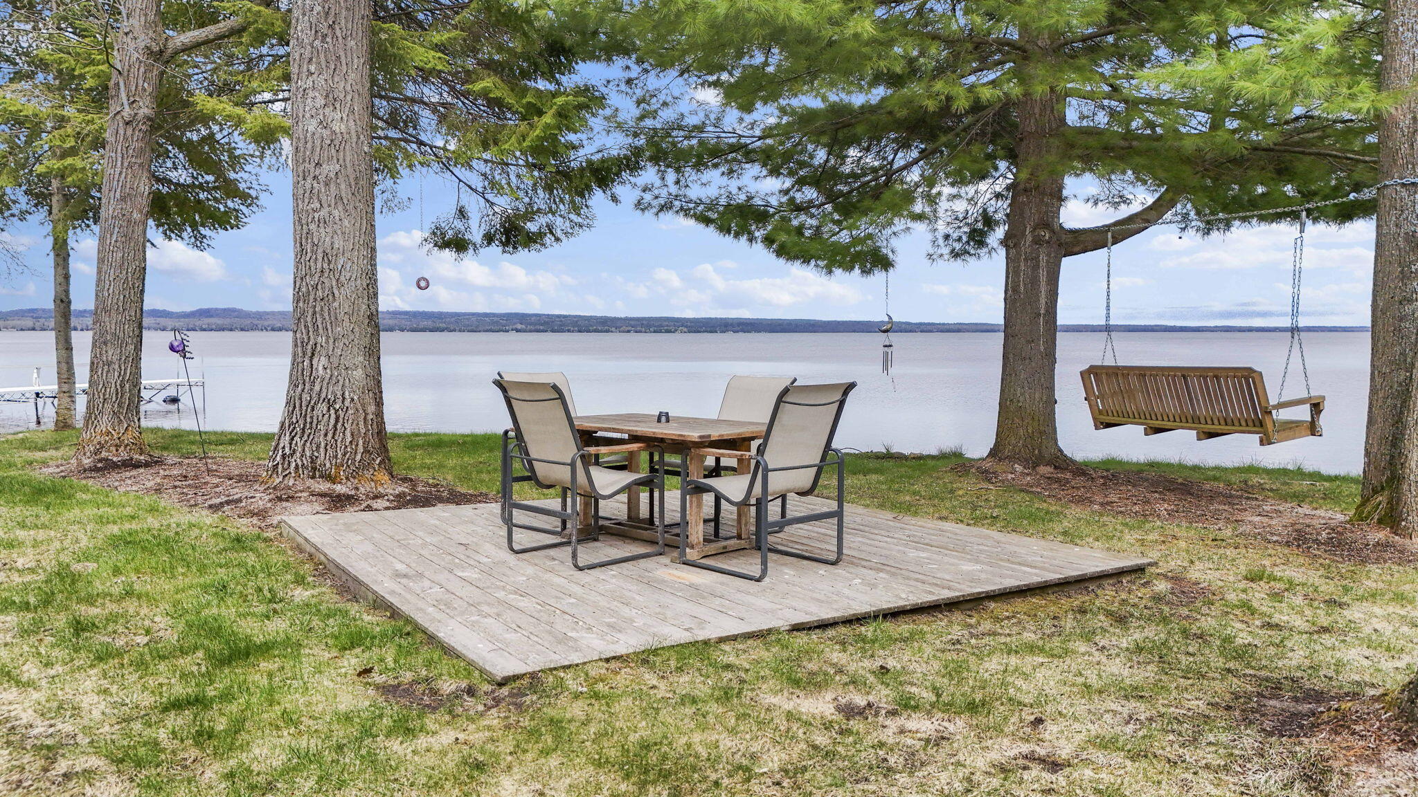 1860 Winifred Street