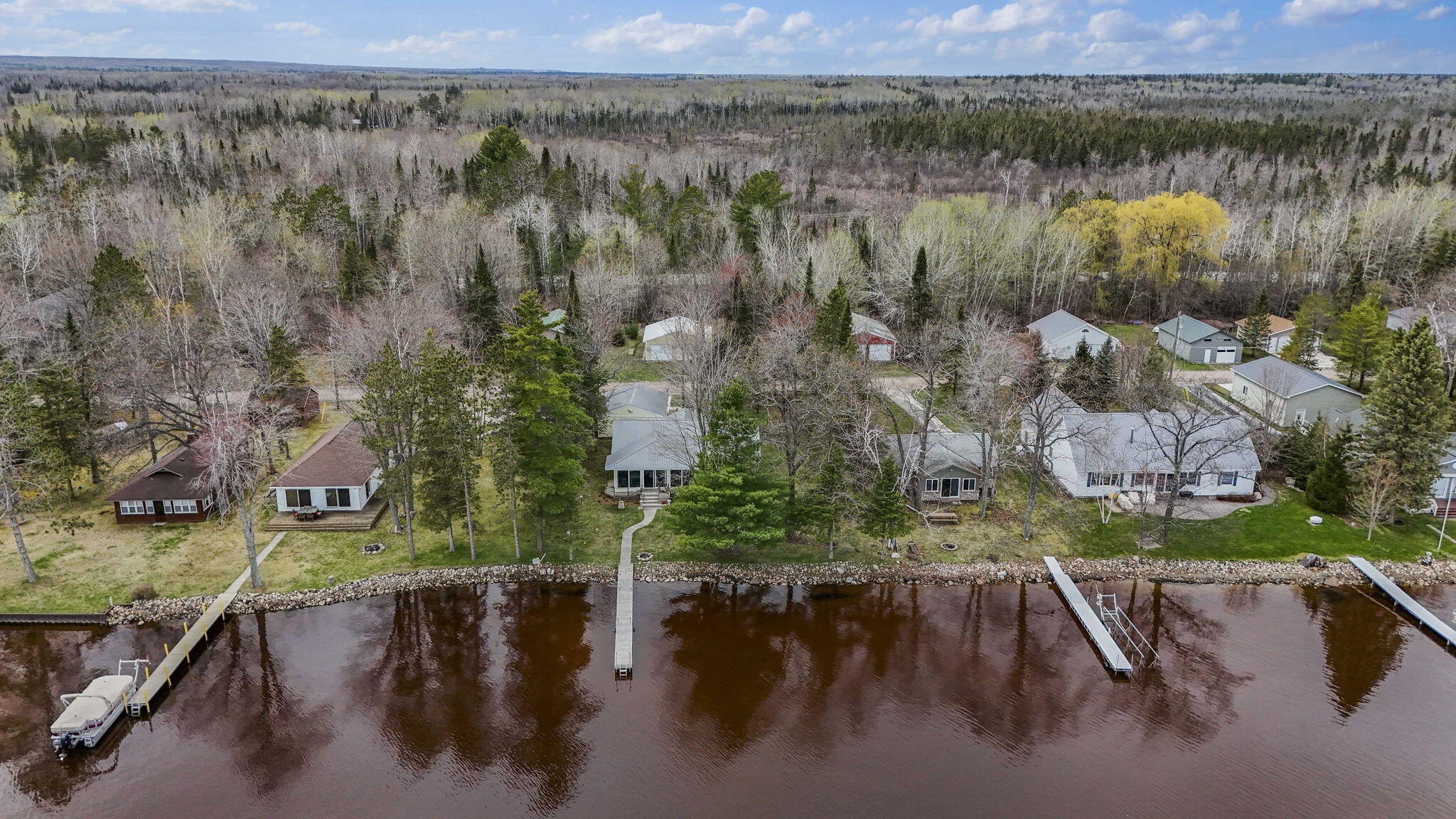 1860 Winifred Street