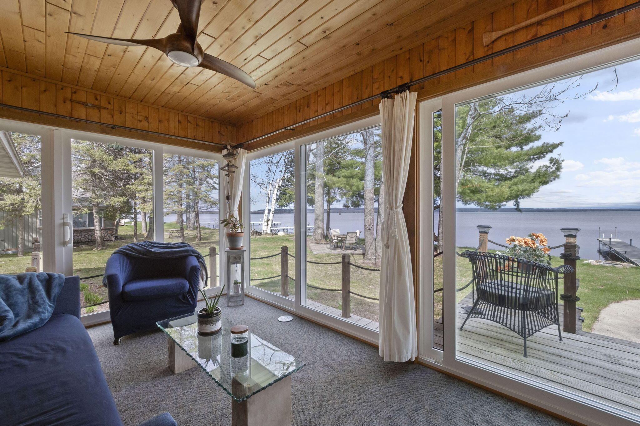 1860 Winifred Street