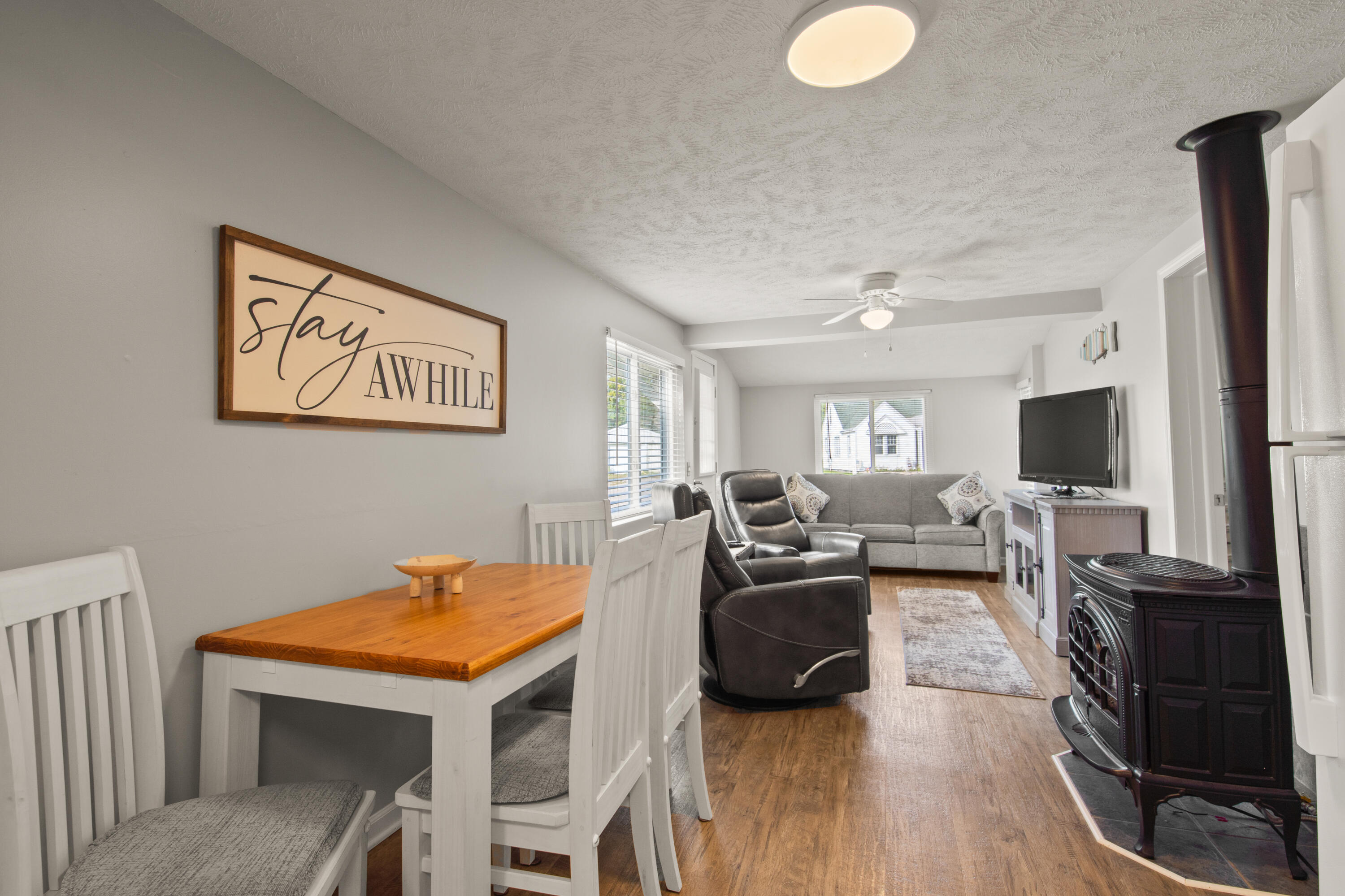 3247 Club Road