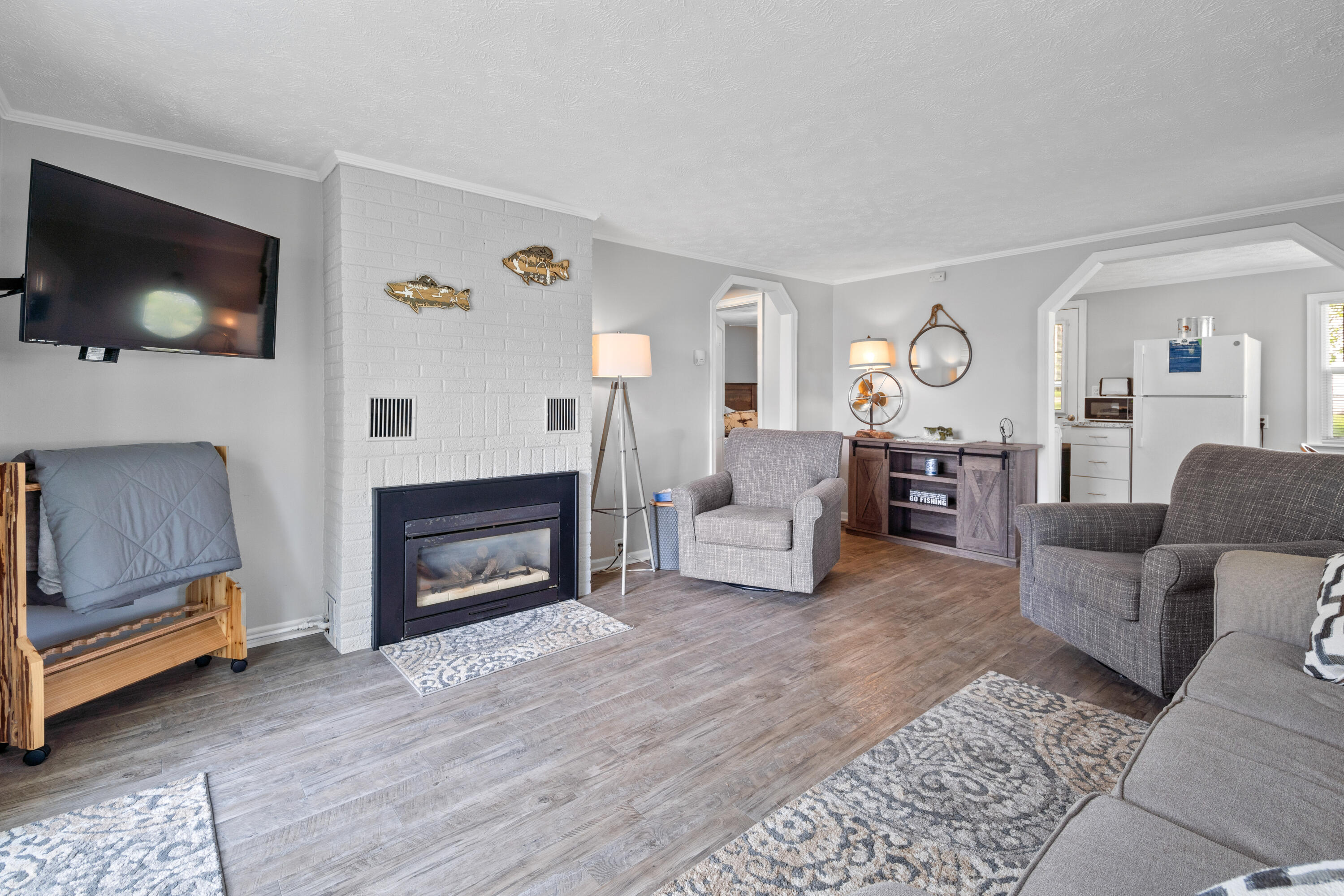 3247 Club Road
