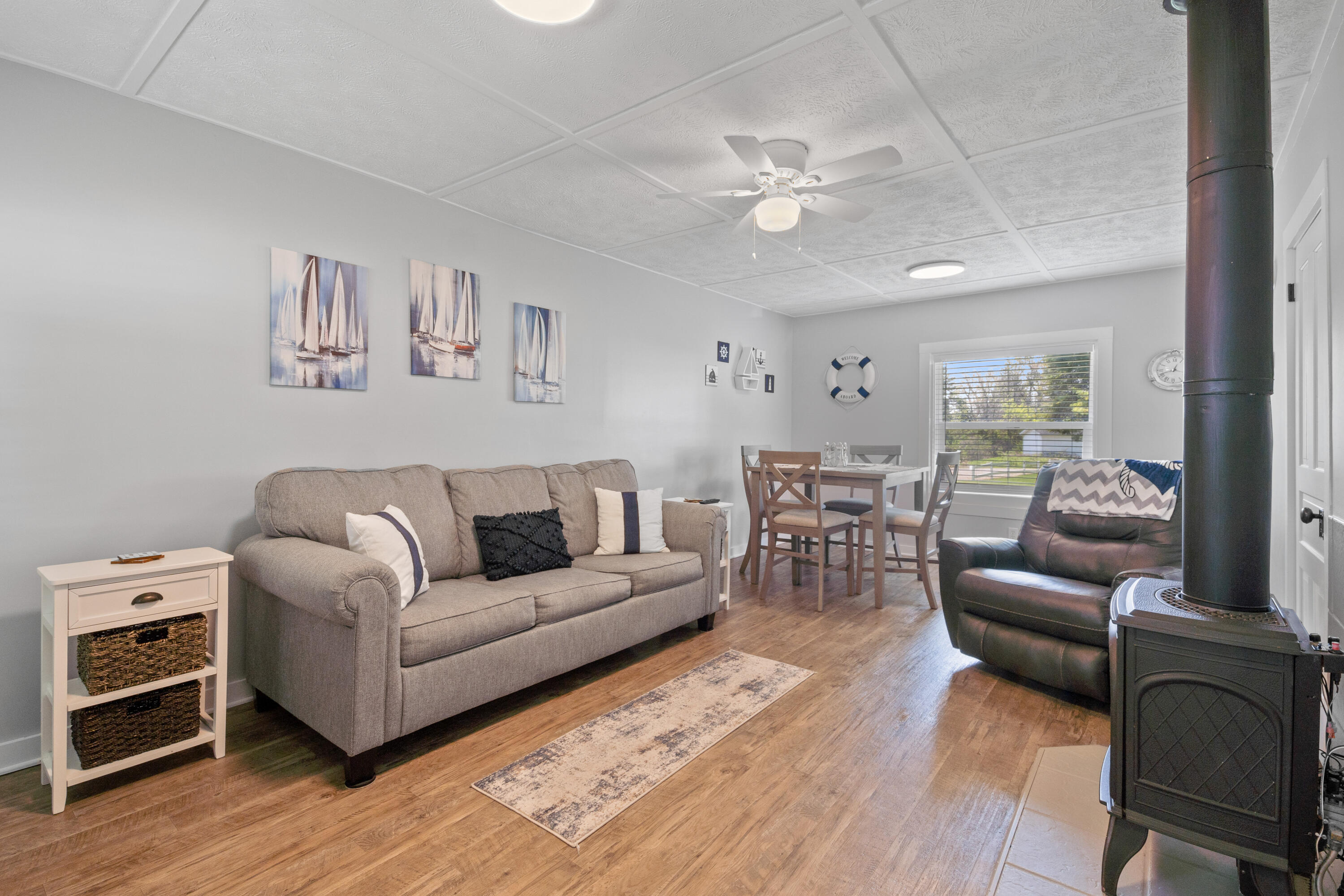 3247 Club Road