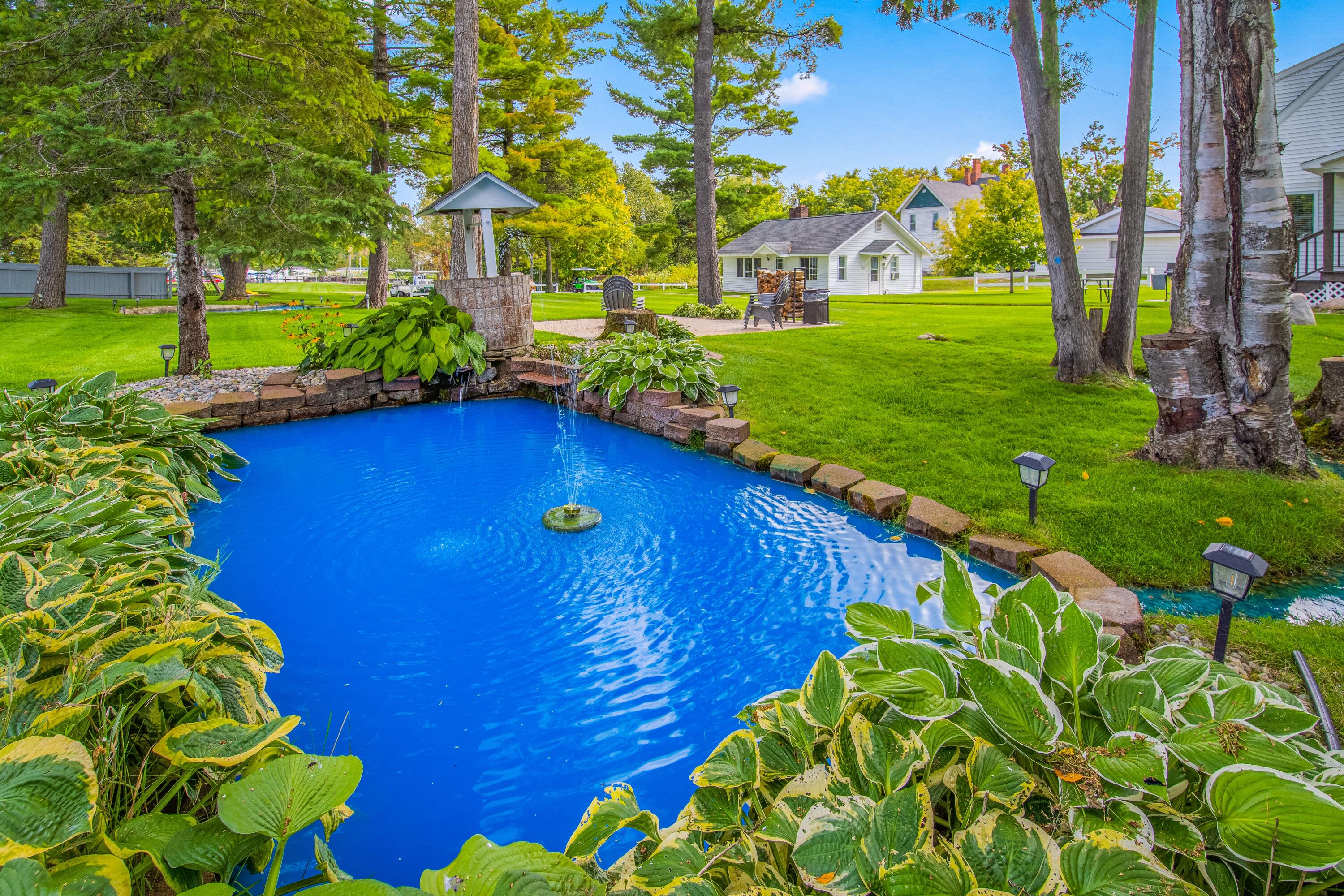 3247 Club Road