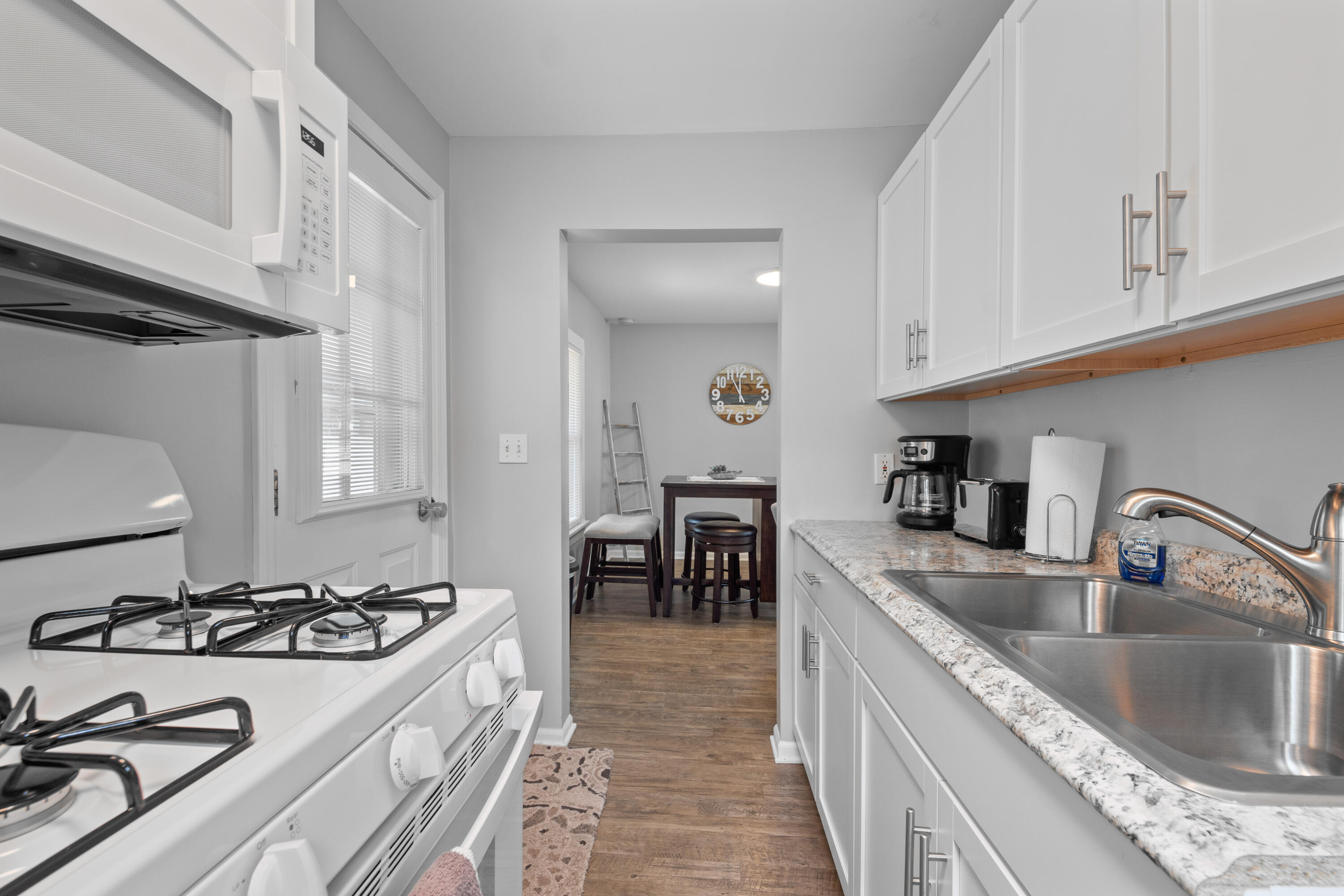 3247 Club Road
