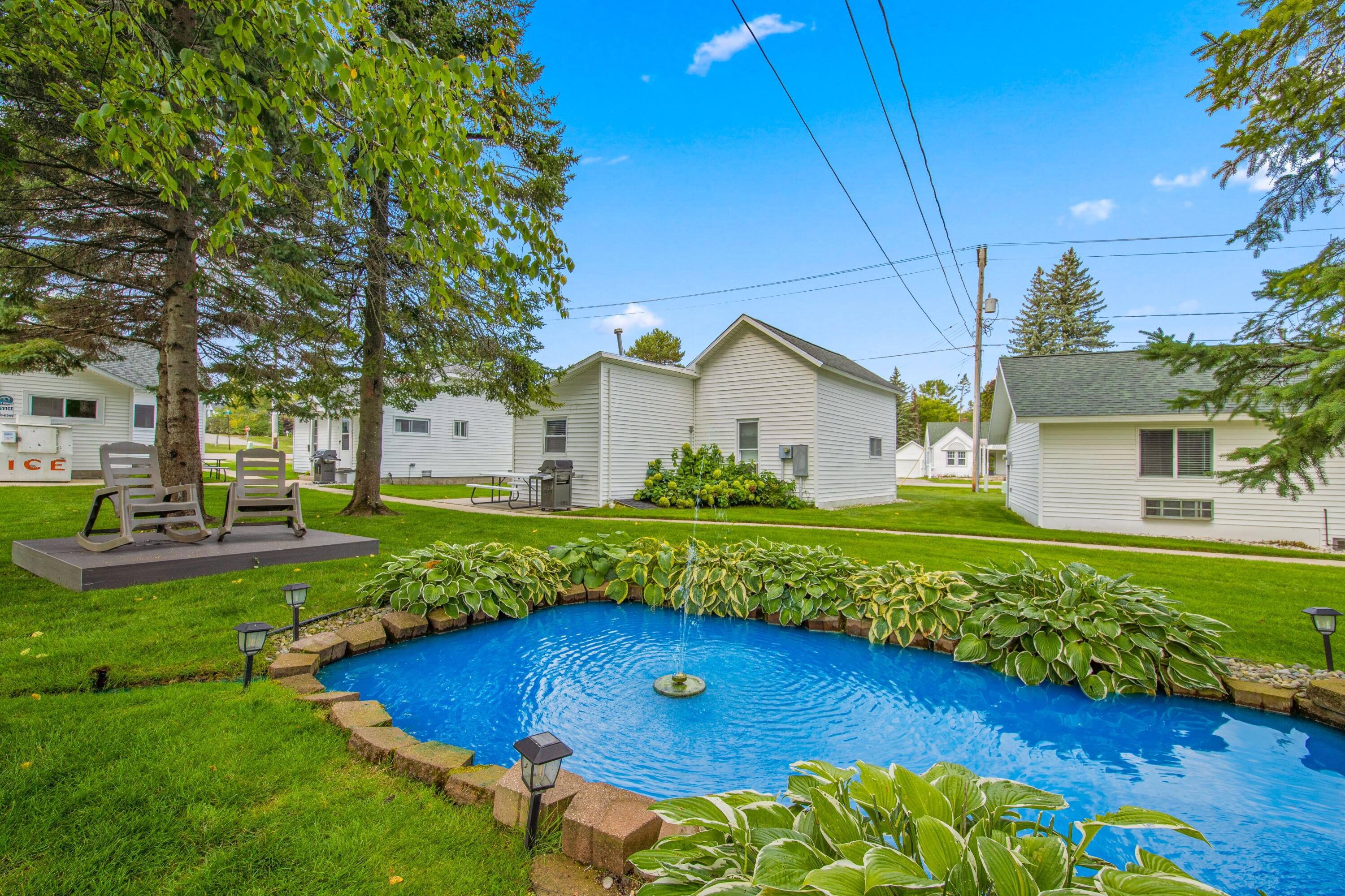 3247 Club Road