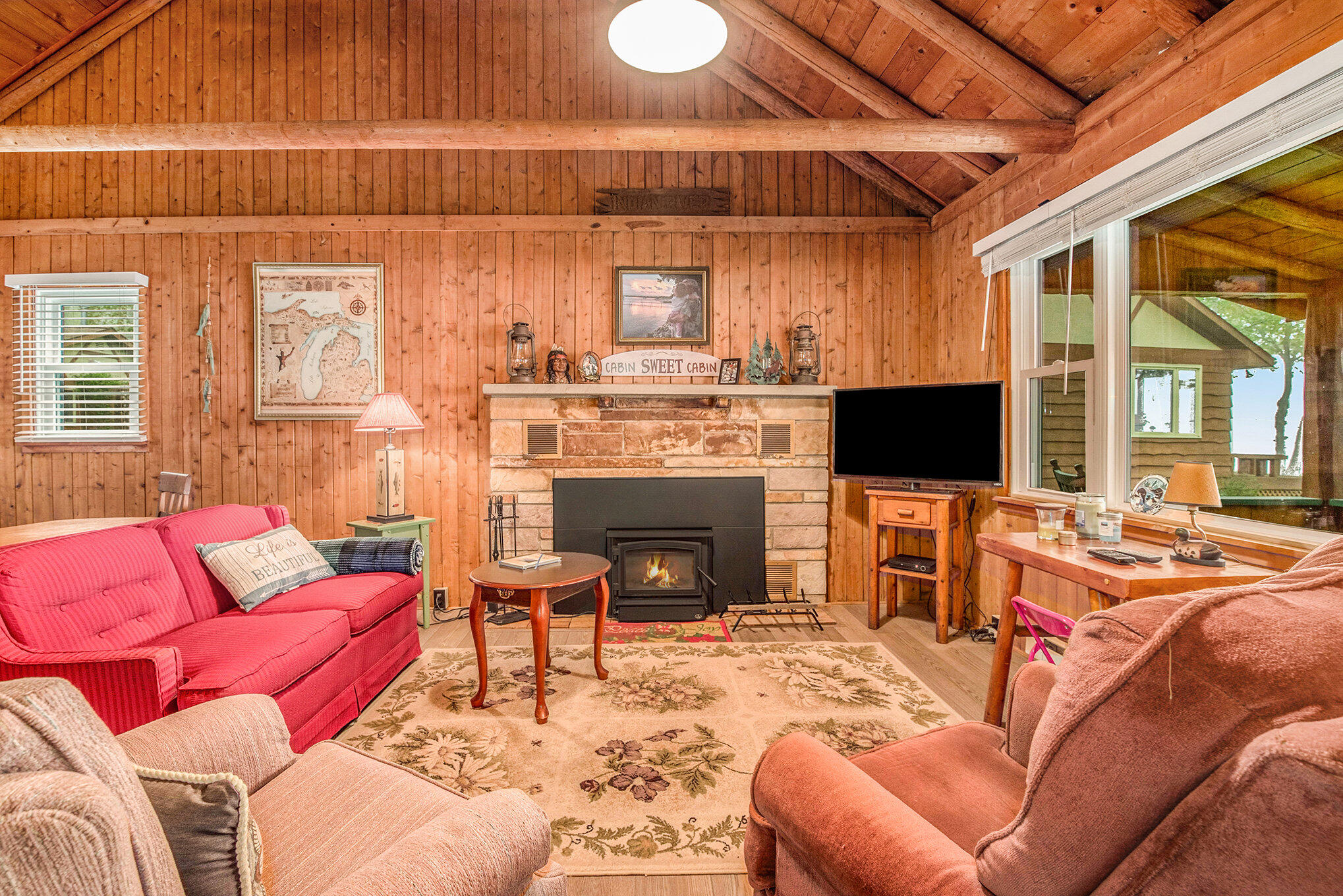 9460 Silver Strand Road