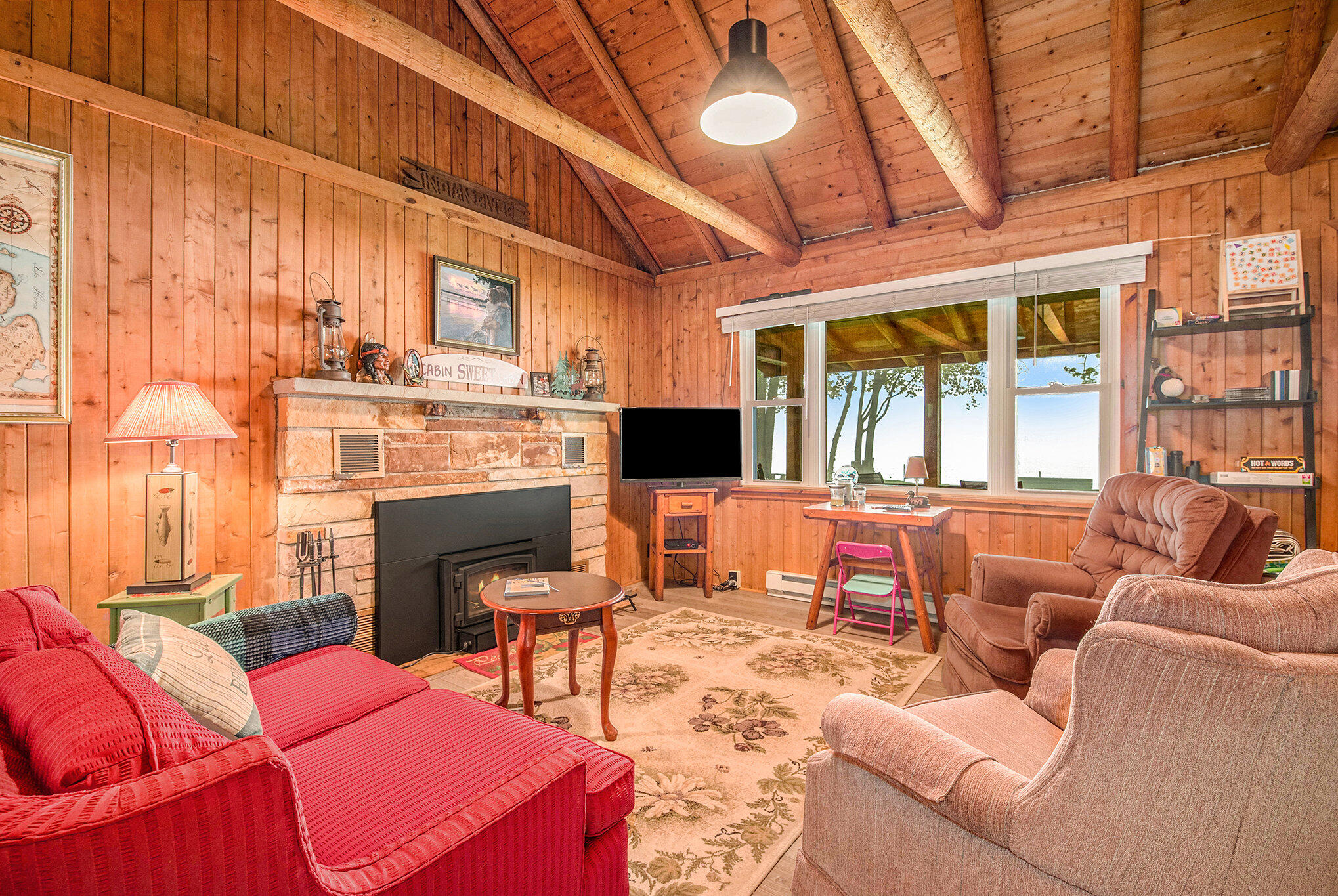 9460 Silver Strand Road