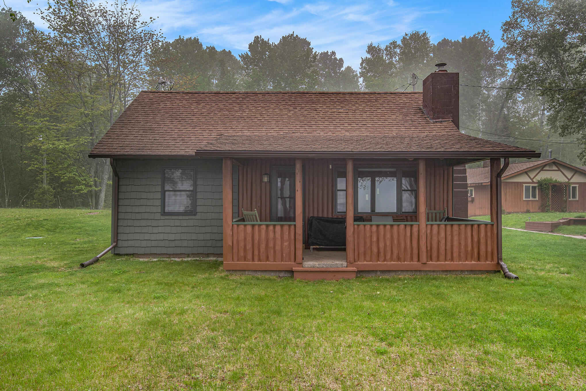 9460 Silver Strand Road