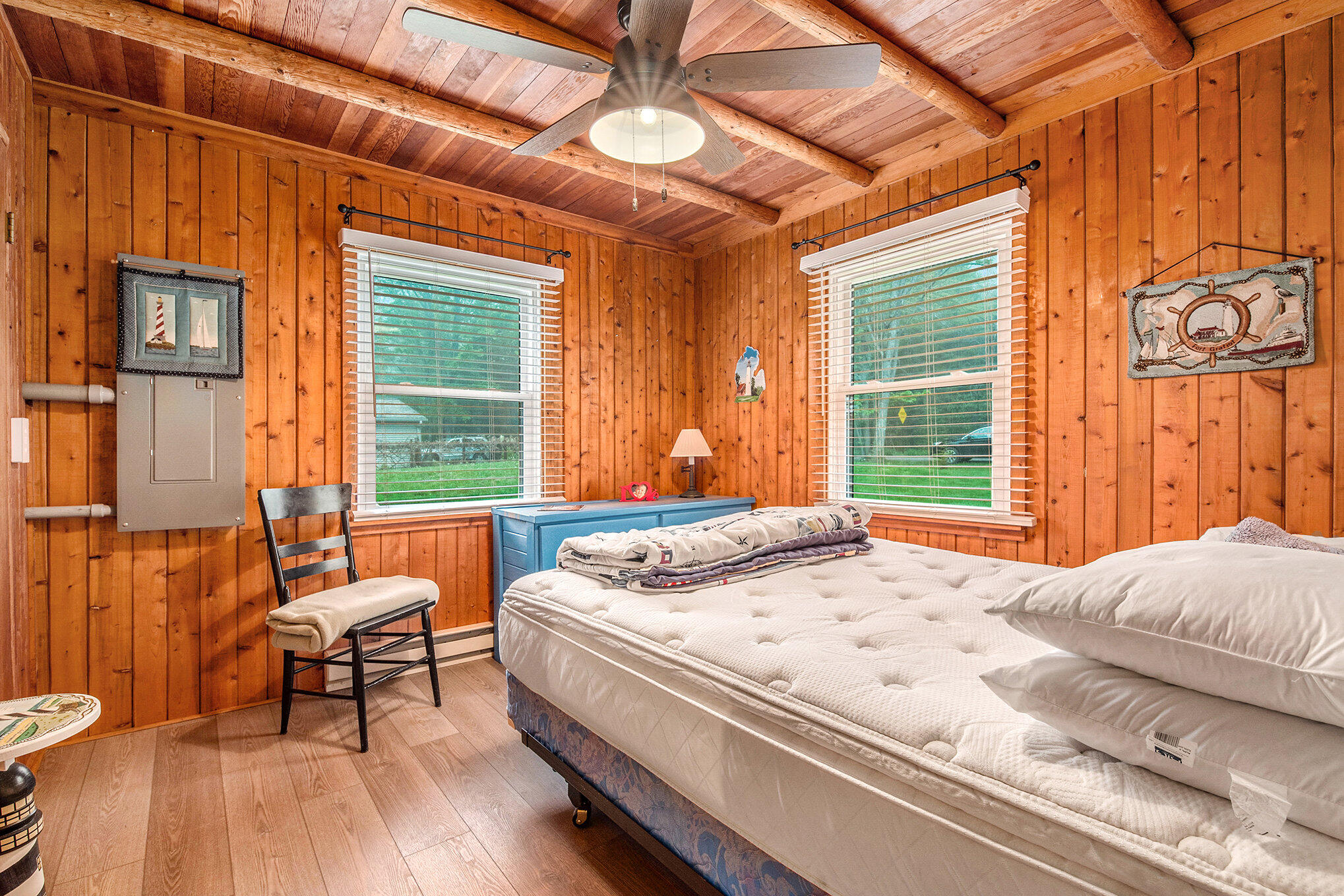 9460 Silver Strand Road