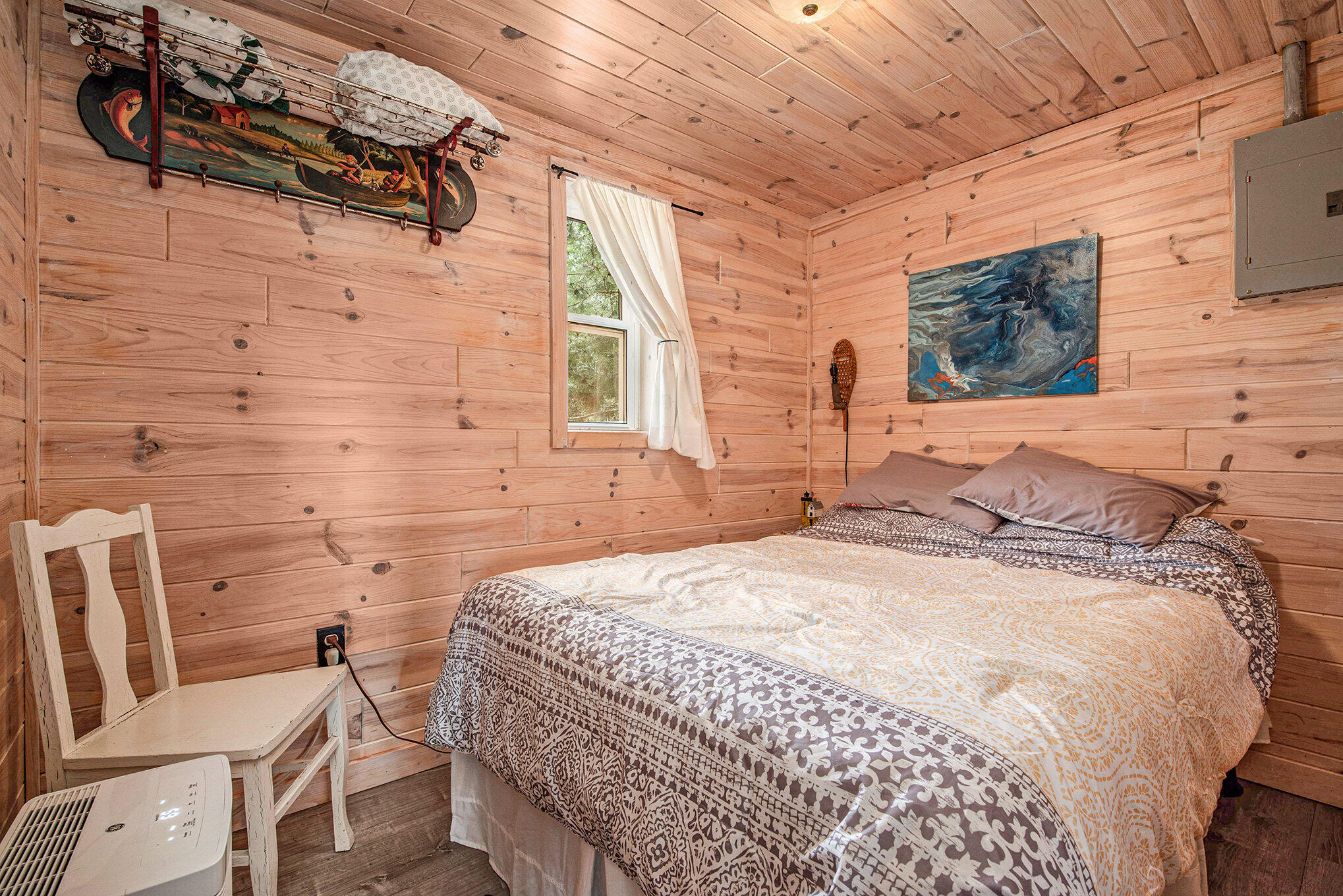 7104 Arrowhead Shores