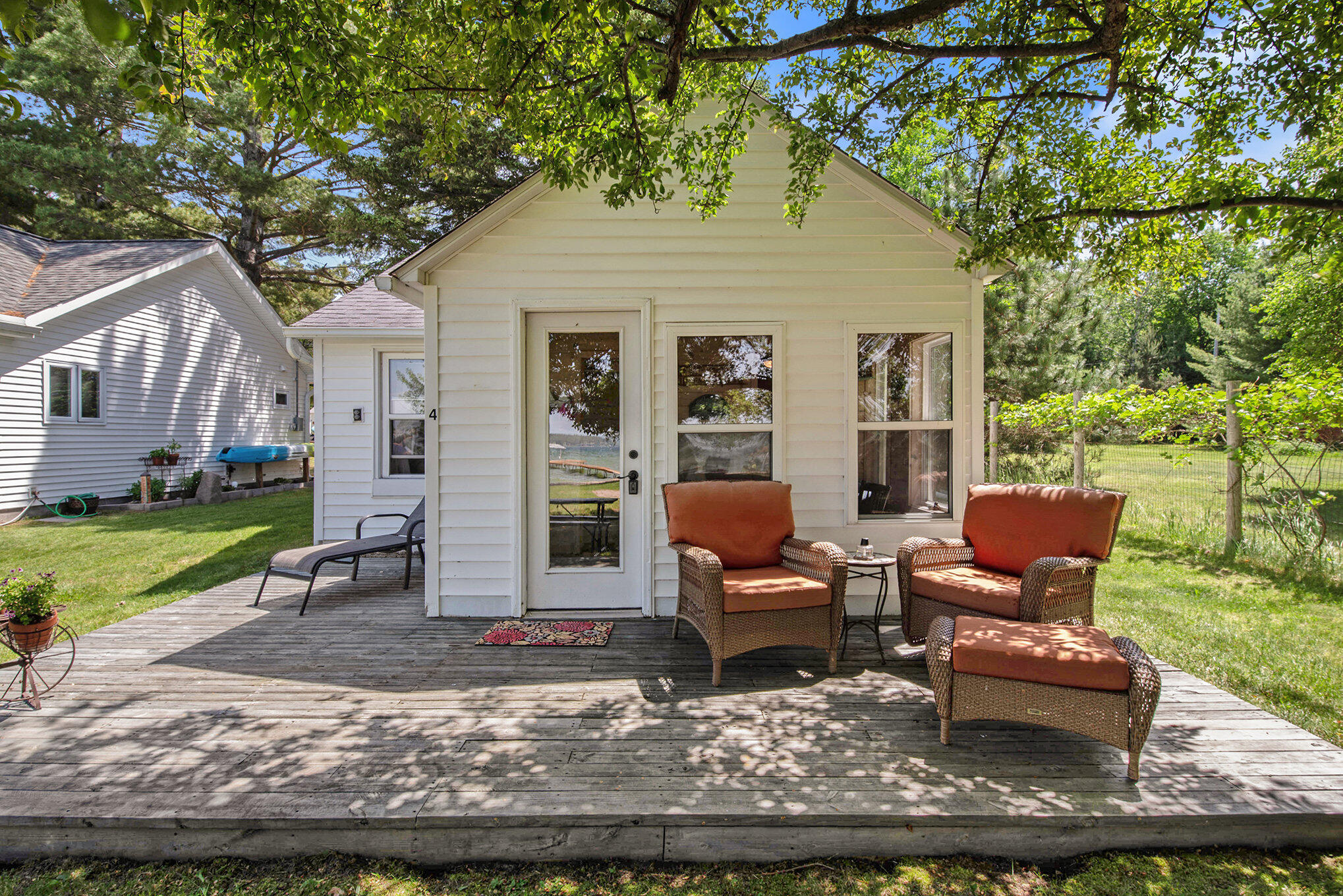 7104 Arrowhead Shores