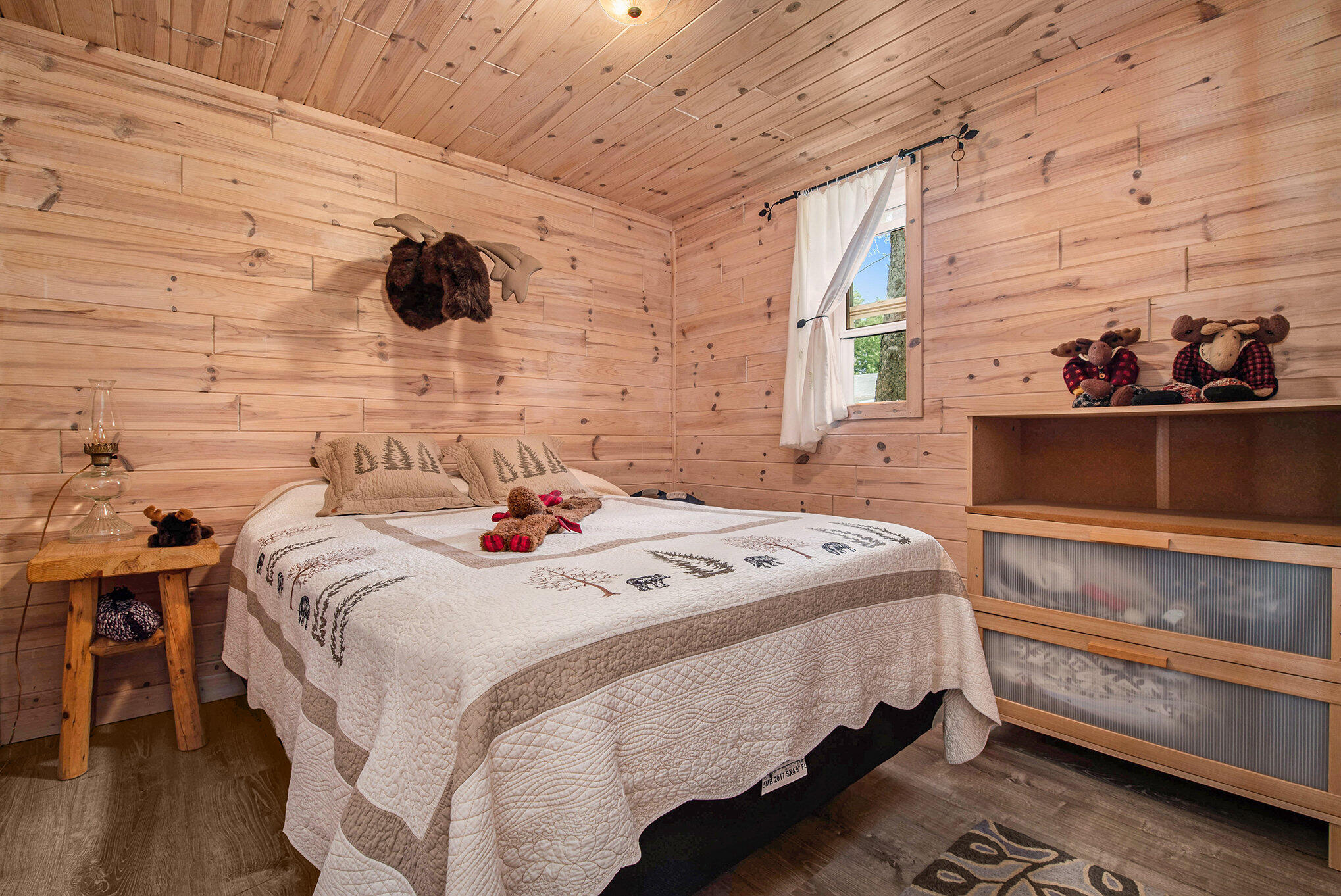 7104 Arrowhead Shores