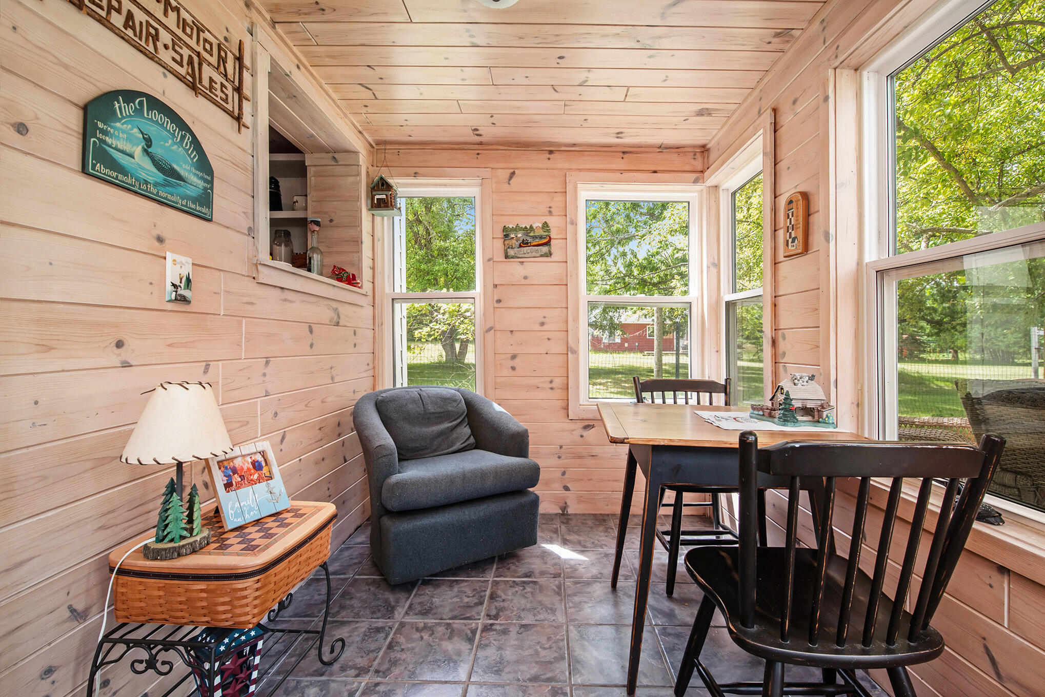 7104 Arrowhead Shores