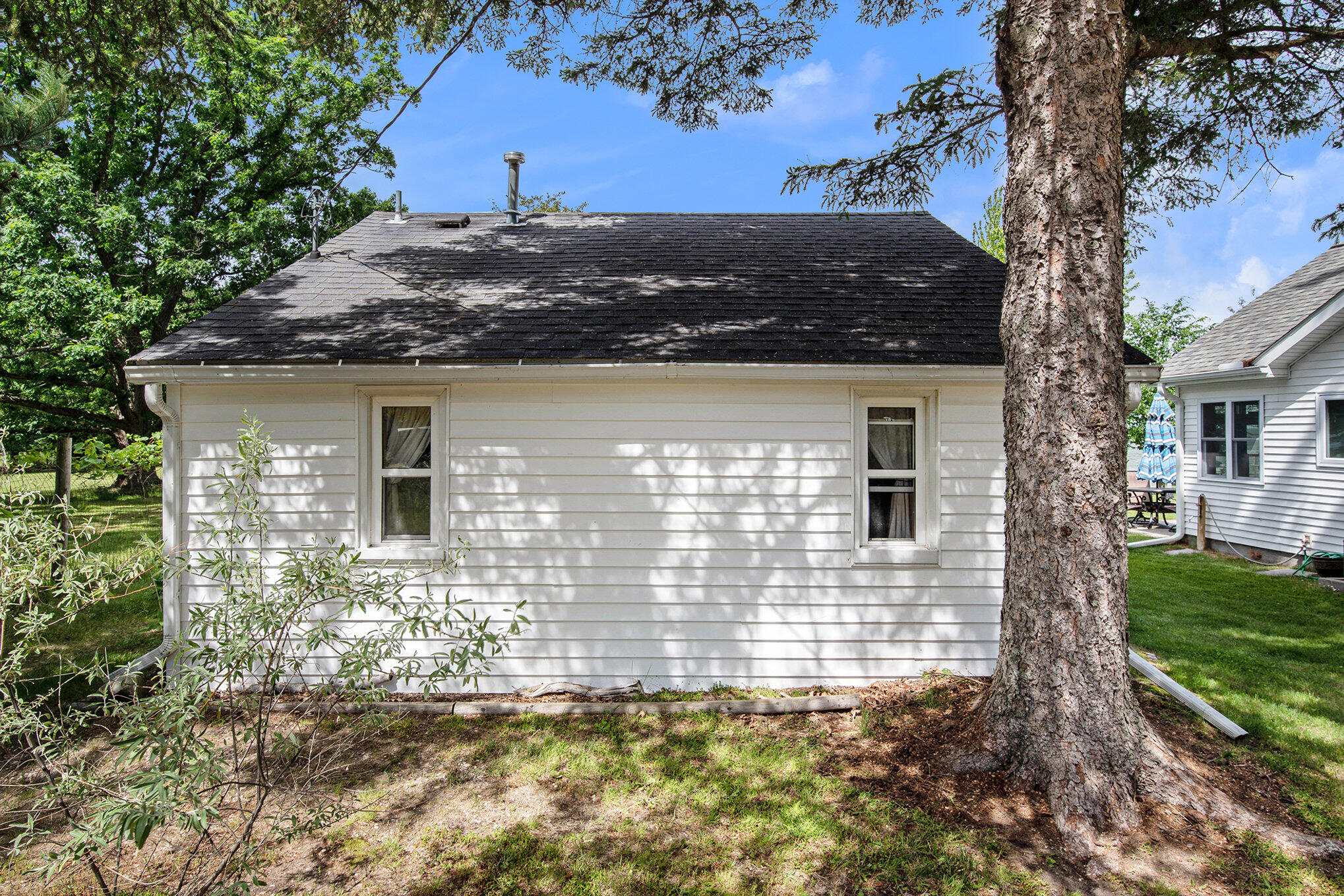 7104 Arrowhead Shores