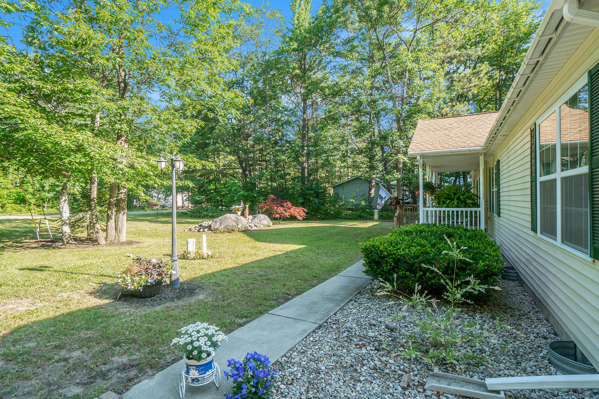 14100 Helmond Drive