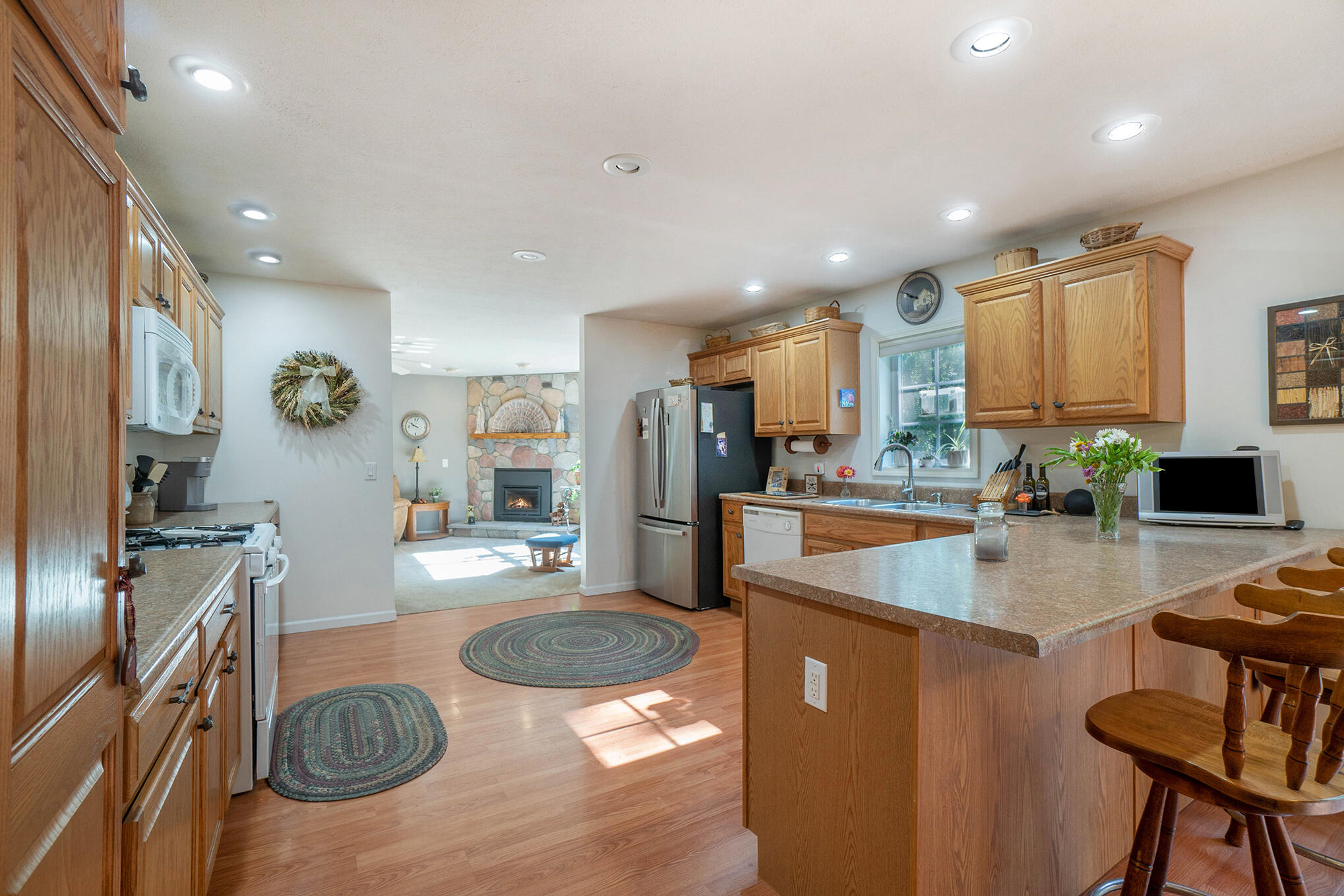 14100 Helmond Drive