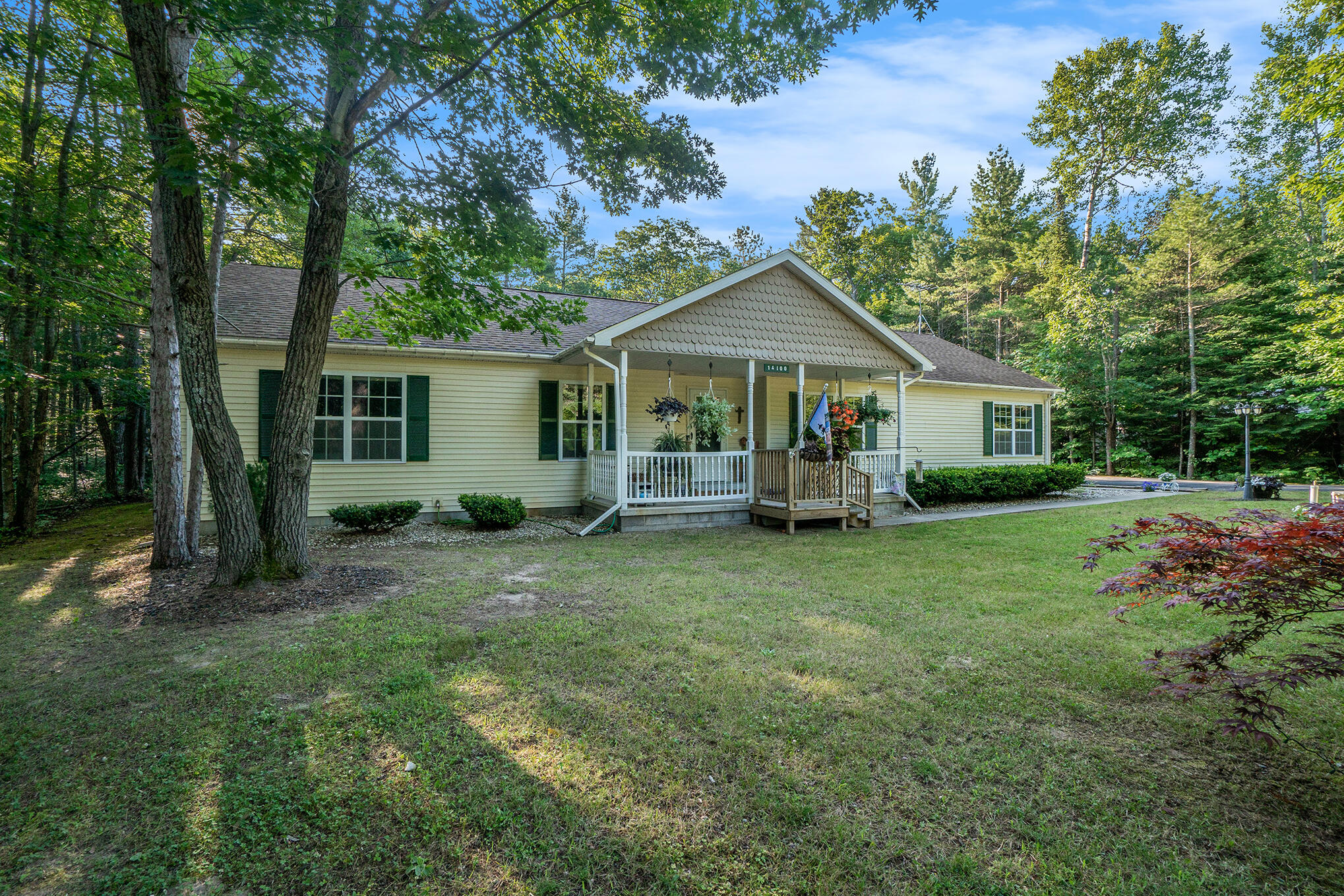 14100 Helmond Drive