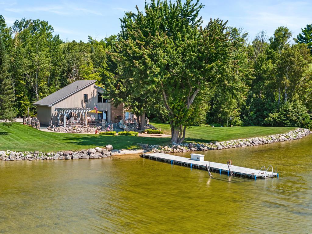 2919 Cedar Beach Lane