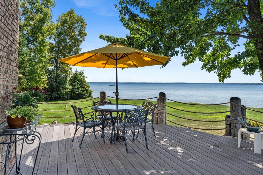 2919 Cedar Beach Lane