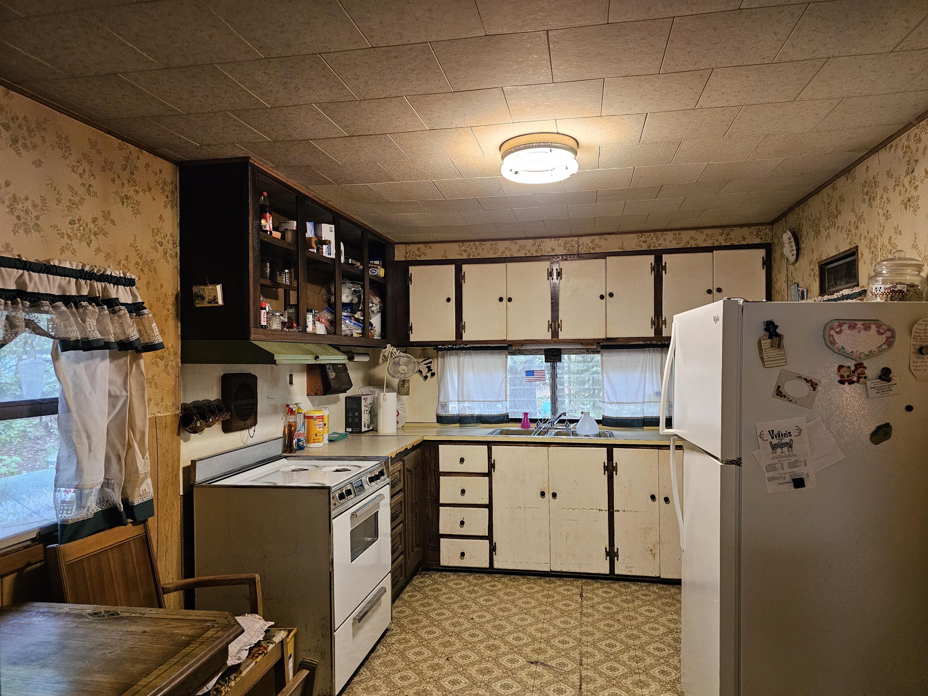 3337 S Extension Road