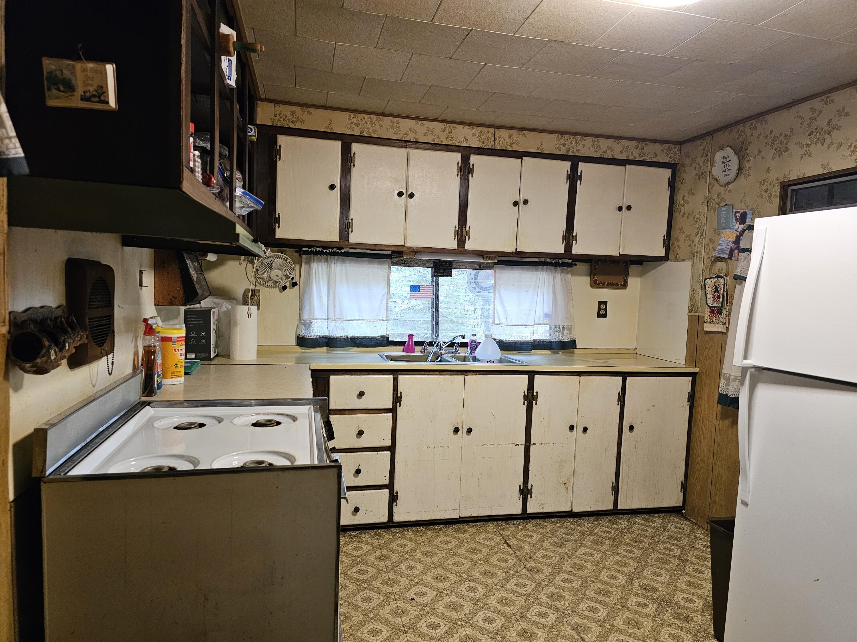 3337 S Extension Road