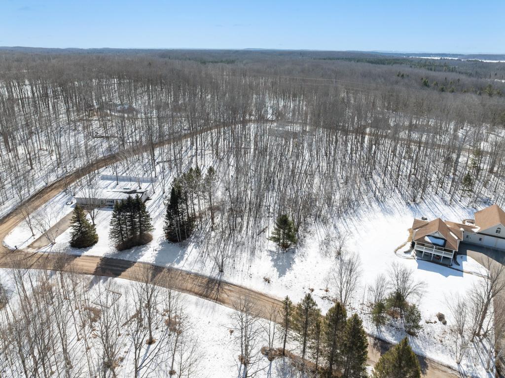 9831 W Munro Lake Drive