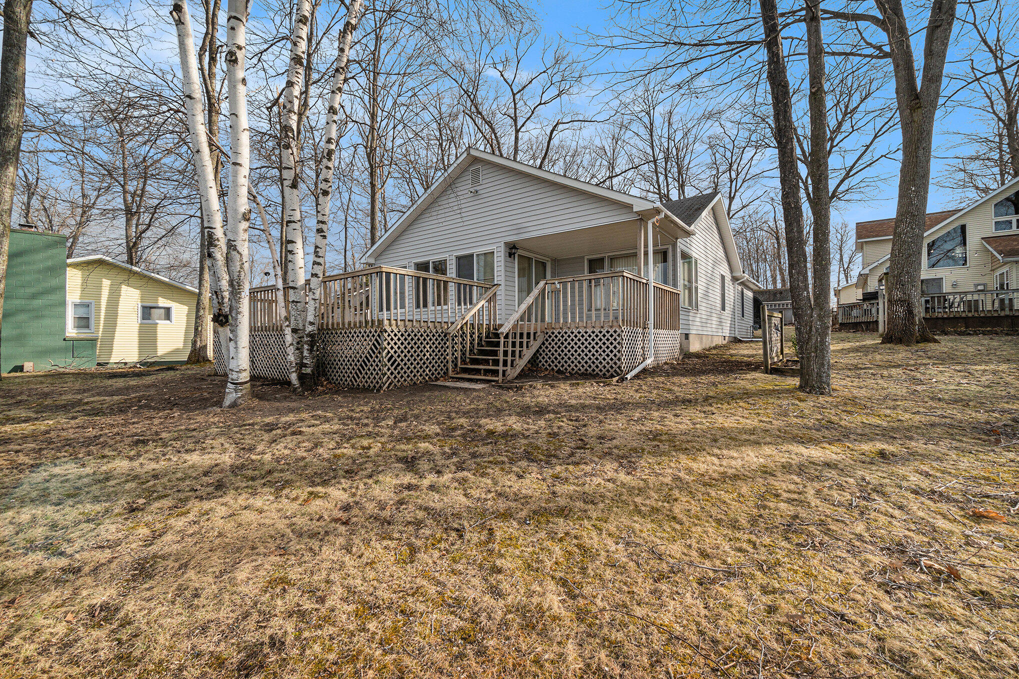 4640 Hiawatha Drive