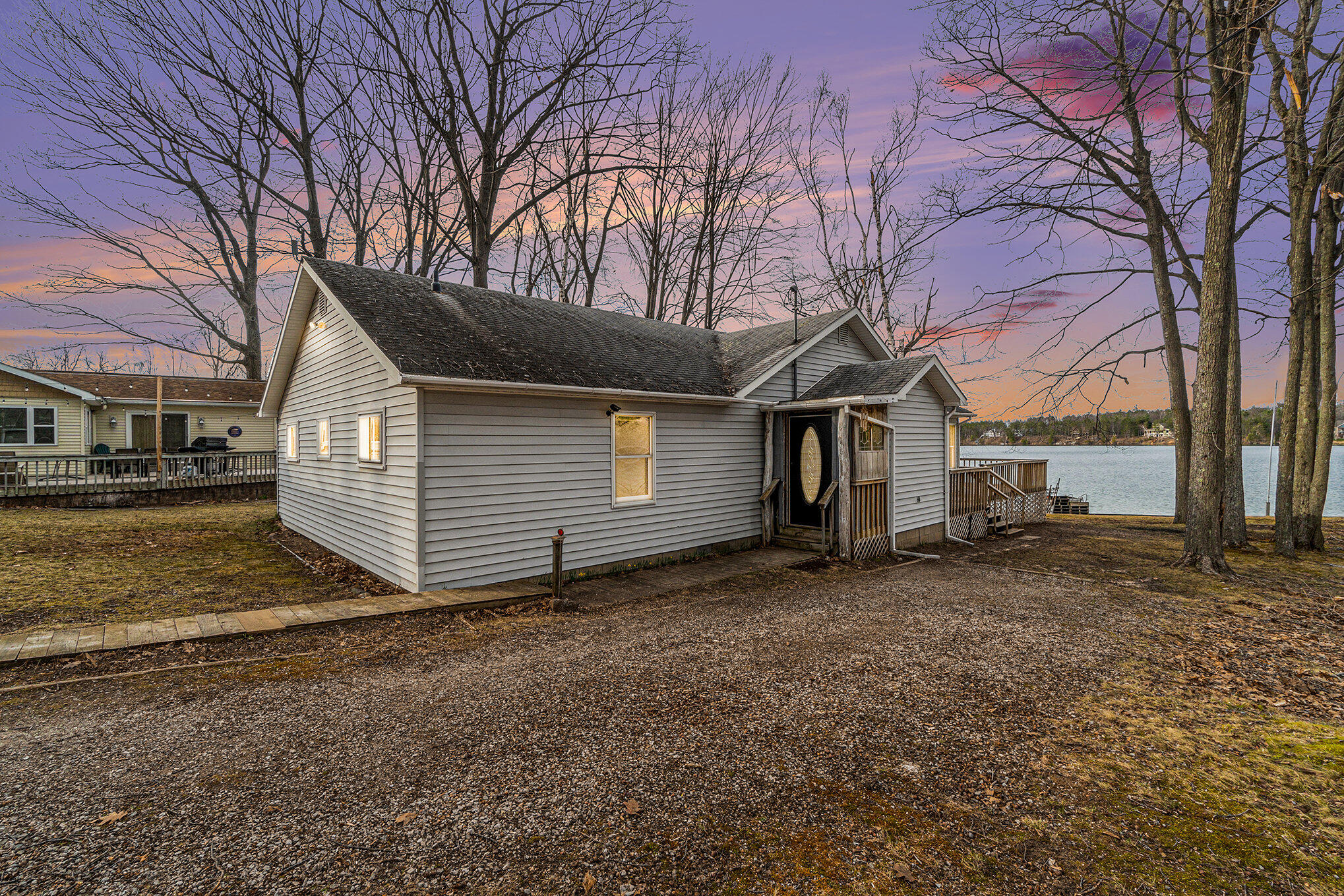 4640 Hiawatha Drive
