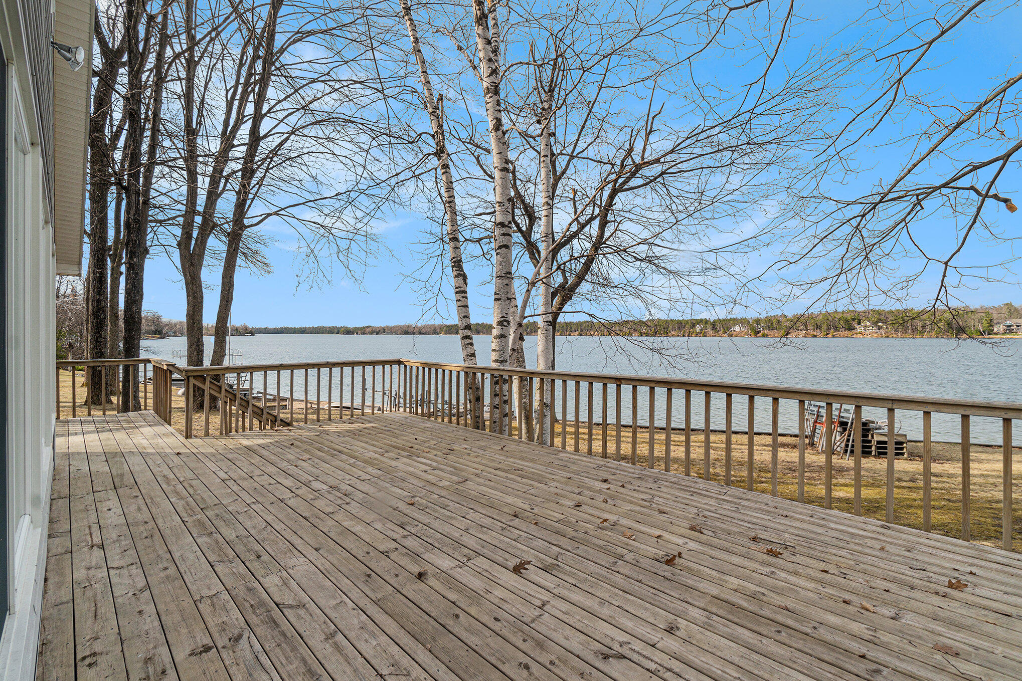 4640 Hiawatha Drive